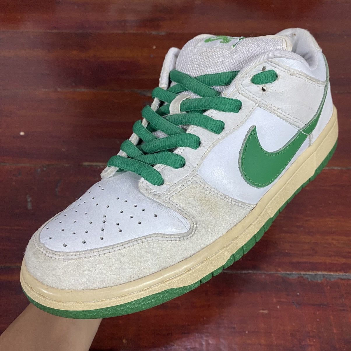 Nike SB Dunk Low White Classic Green 2004 Size US 8 / EU 41 - 7 Thumbnail