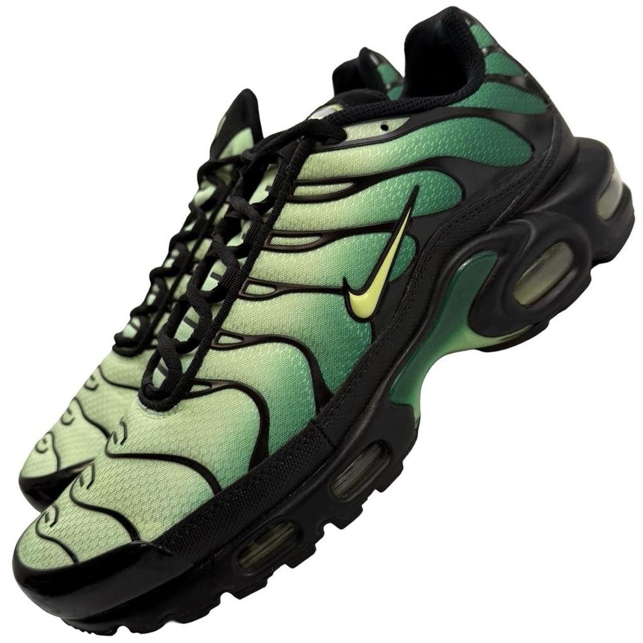 Nike Nike Air Max Plus TN Vapor Green Malachite - Size US 9.5 Size US 9.5 / EU 42-43 - 2 Thumbnail