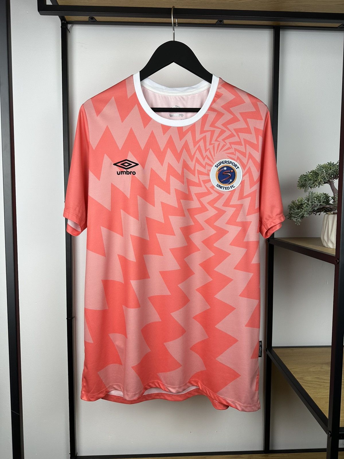 Umbro Supersport United FC Away Football Shirt Jersey 2022 Umbro Size US XL / EU 56 / 4 - 1 Thumbnail
