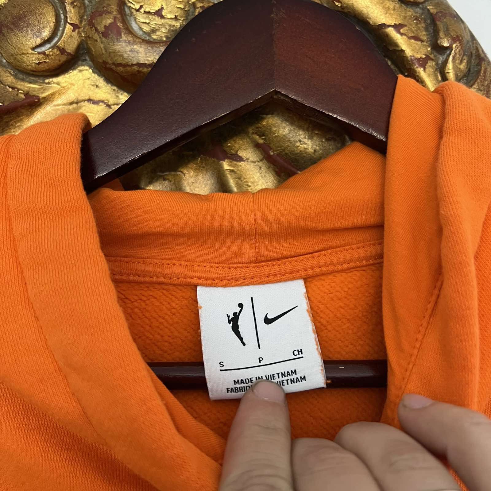 Nike Nike WNBA Orange Hoodie Size S Size US S / EU 44-46 / 1 - 4 Thumbnail