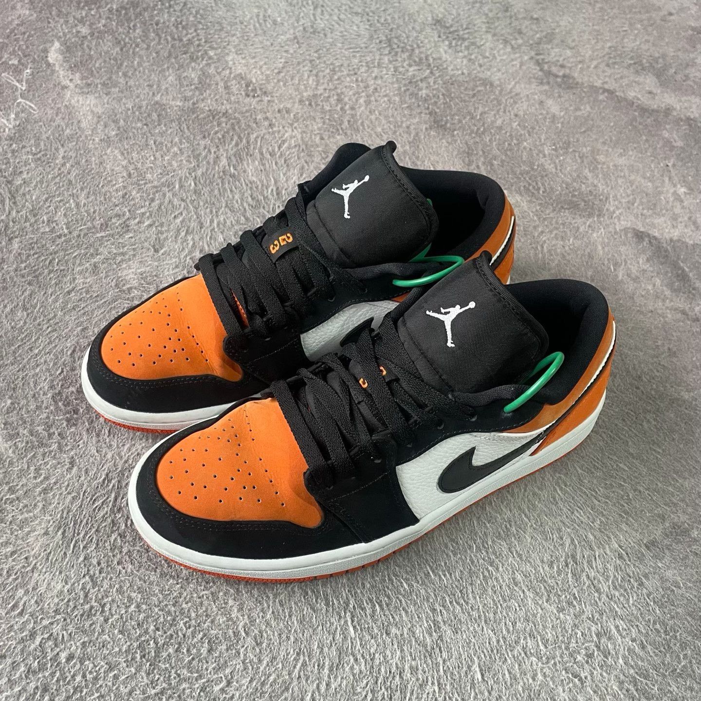 Nike Nike Lowtop Sneakers 40 Men Size US 7.5 / EU 40-41 - 1 Thumbnail