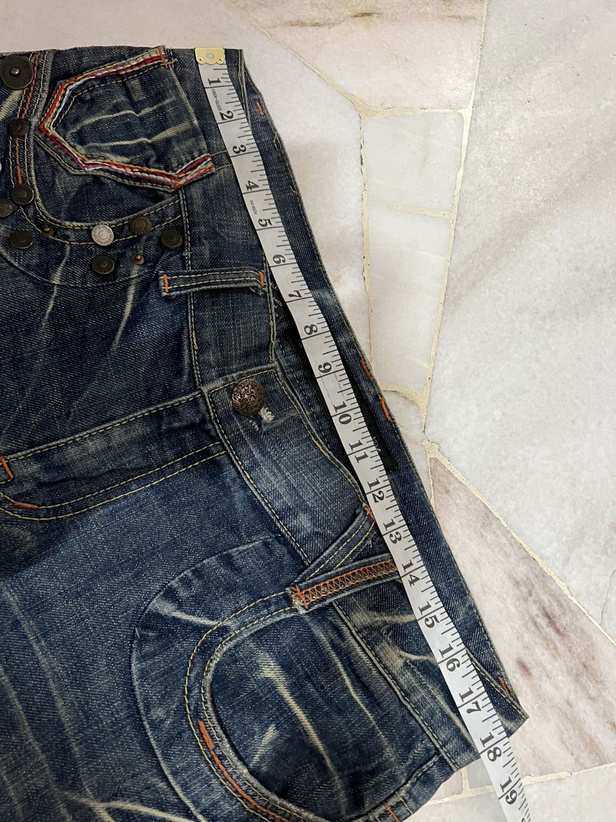 If Six Was Nine × Japanese Brand FLARE 90’s RED PEPPER CLAW DISTRESS JEAN Size US 35 - 3 Thumbnail