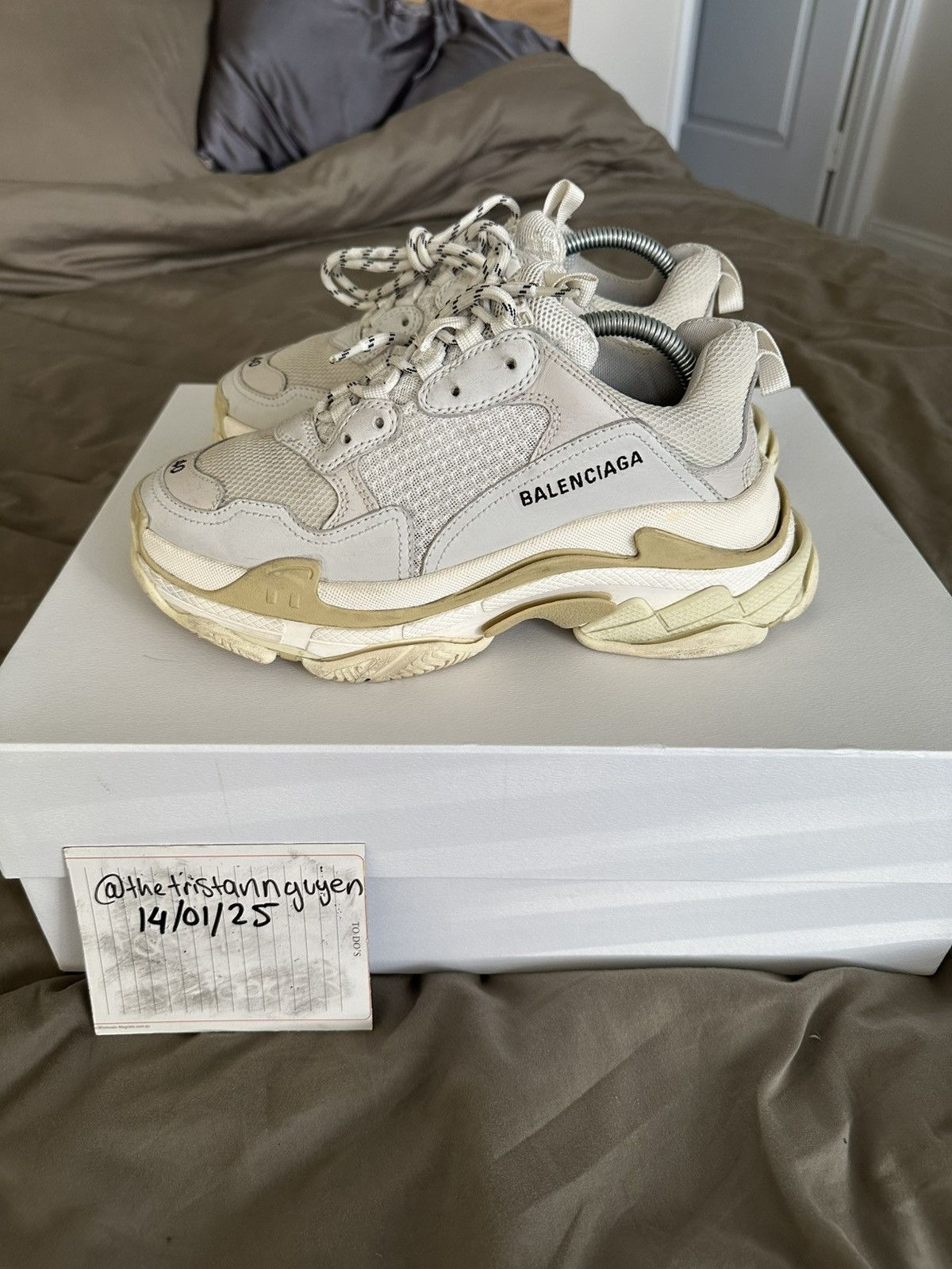 Balenciaga Triple S Low-Top Sneakers (white/beige) Size US 7 / EU 40 - 2 Thumbnail