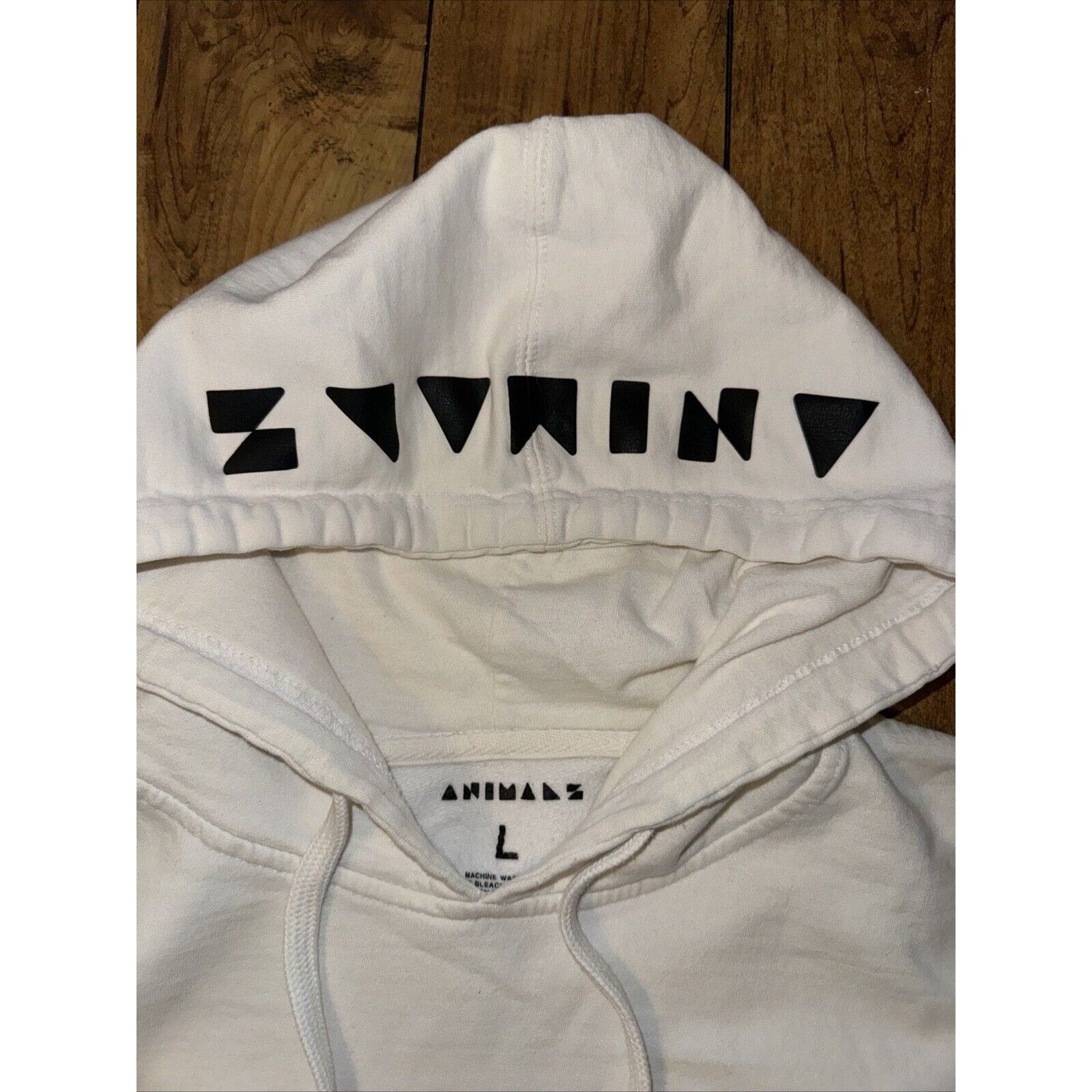 Japanese Brand × Vintage Anmals Magazine Punk Skull Hoodie White Large 22x27 Flames Size US L / EU 52-54 / 3 - 5 Thumbnail