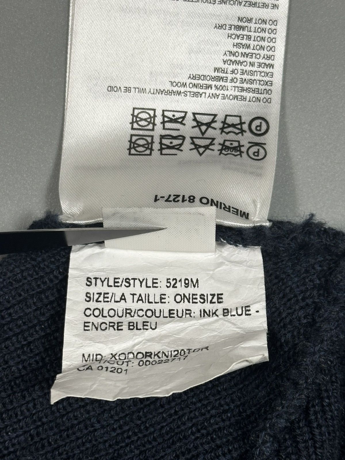 Canada Goose Canada Goose Merino Wool Navy Beanie Size ONE SIZE - 6 Thumbnail
