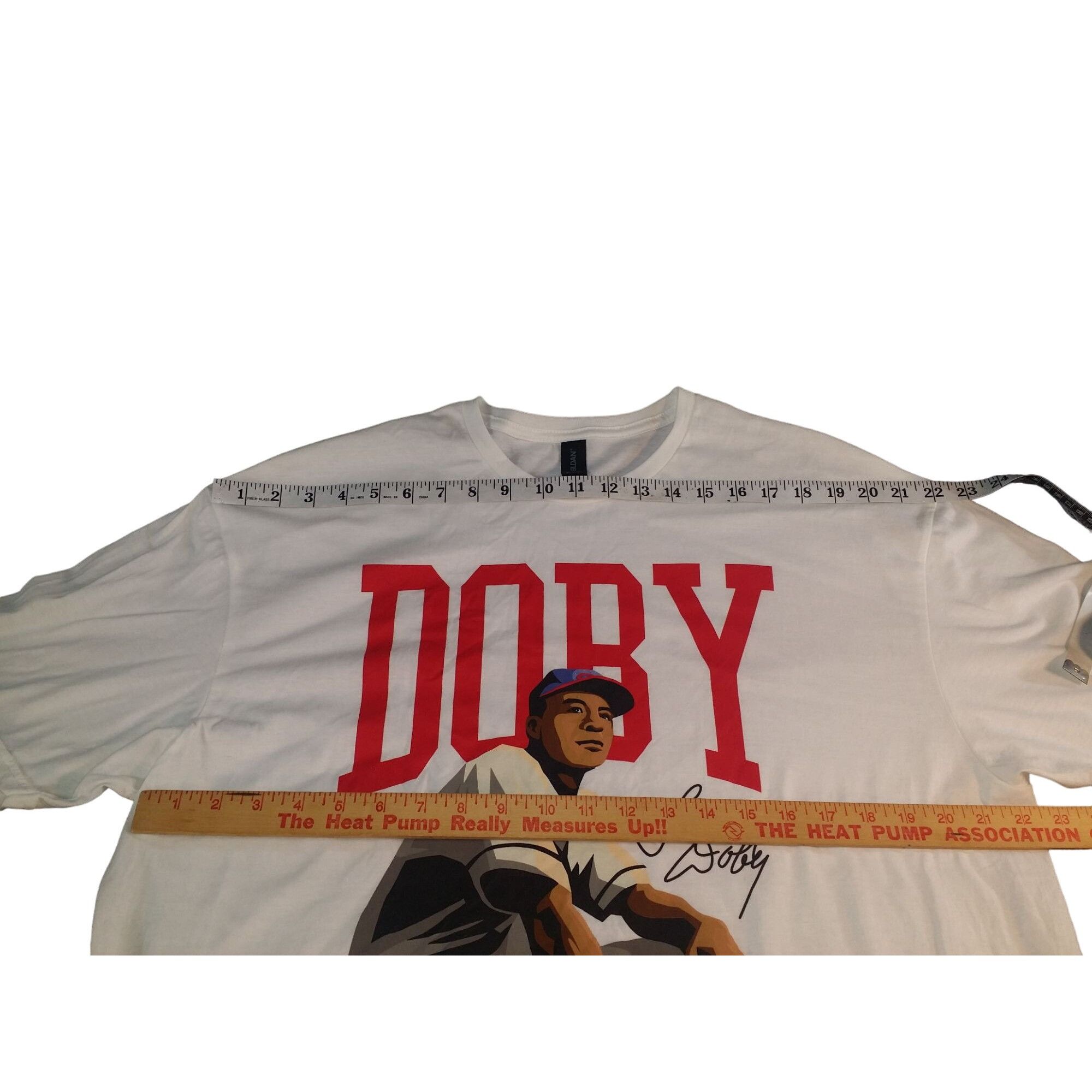 Gildan Cleveland Guardians MLB Tshirt Men Sz XL Gildan Larry Doby B Size US XL / EU 56 / 4 - 5 Thumbnail