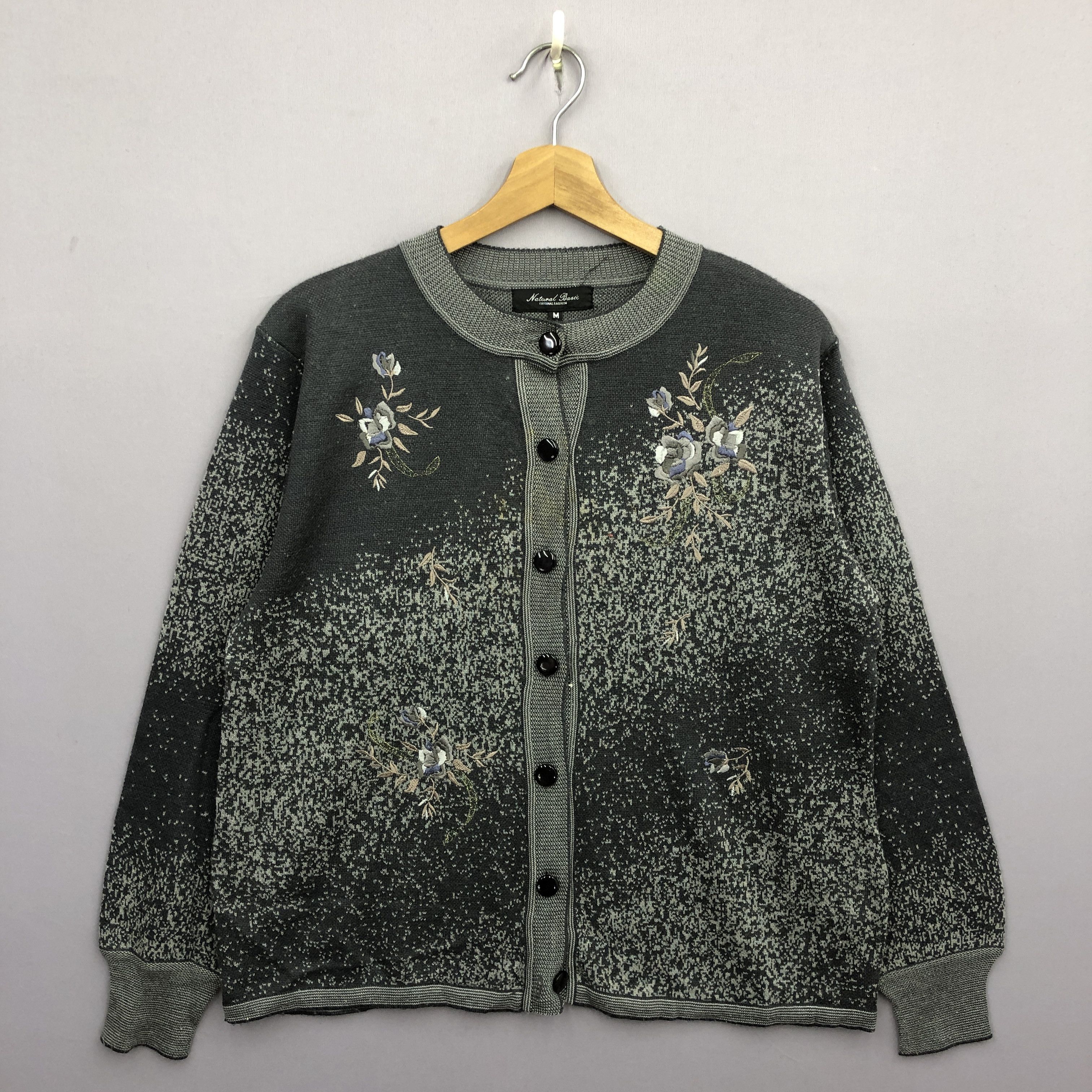 Japanese Brand Y2K Japanese Floral Pattern Knit Cardigan Sweater Sweatshirt Size US L / EU 52-54 / 3 - 1 Thumbnail