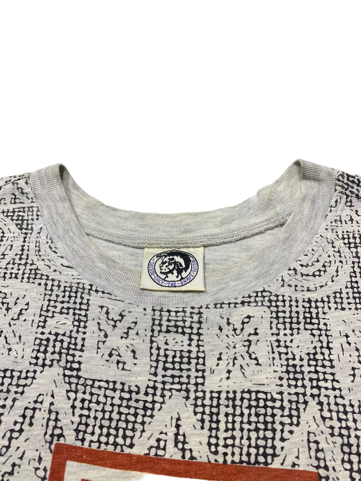 Diesel × Vintage Rare 90s Diesel Only The Brave All Overprint Tshirt Size US L / EU 52-54 / 3 - 5 Thumbnail