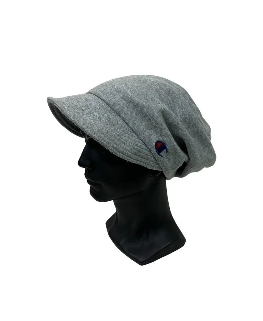 Champion Vintage Champion Small Logo Beanie Cap Size ONE SIZE - 1 Thumbnail