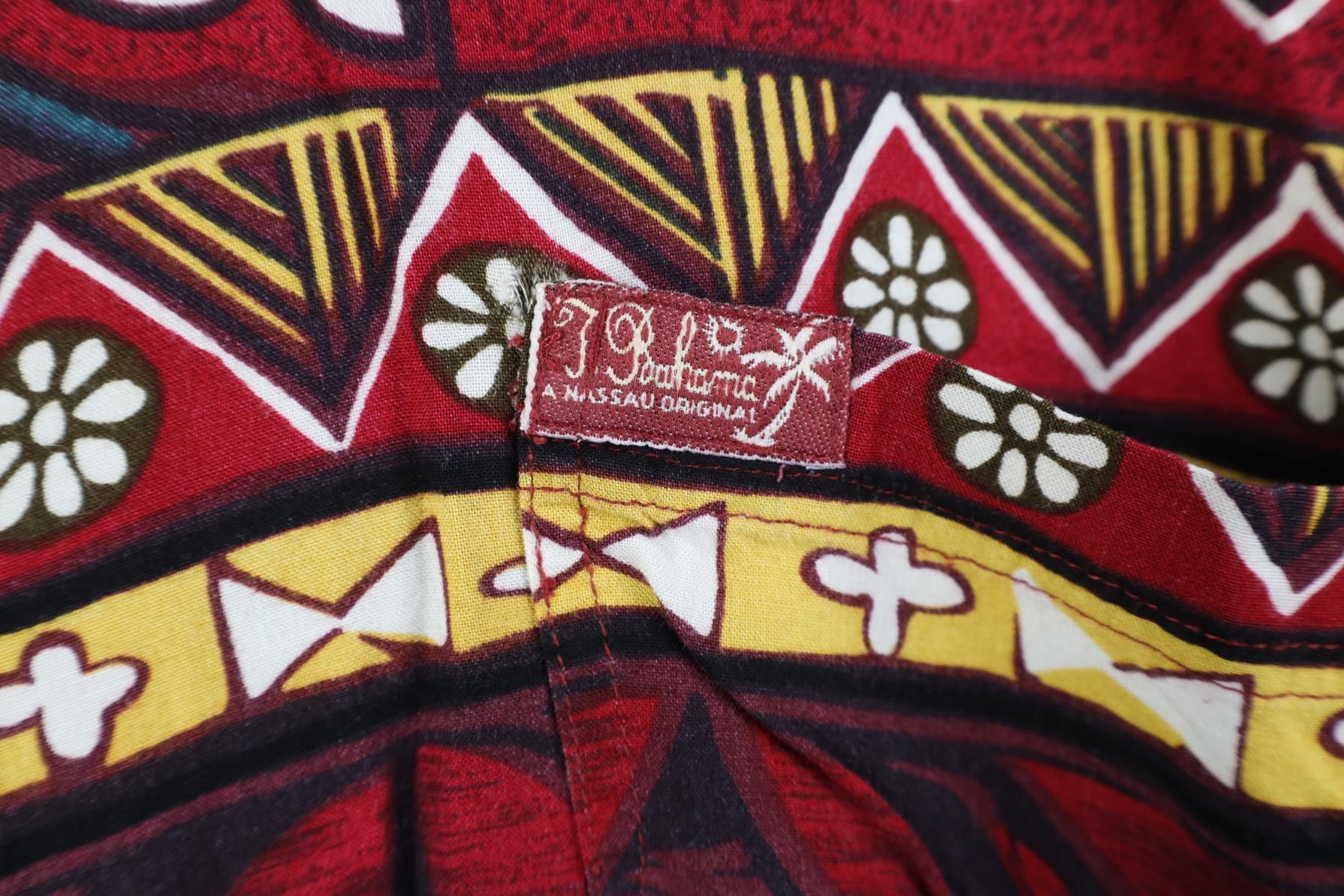 Tommy Bahama Vintage 90s Tommy Bahama Luau Flower Hawaiian Button Shirt Size US L / EU 52-54 / 3 - 4 Thumbnail