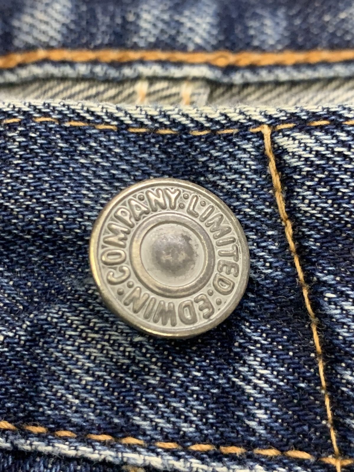 Edwin DISTRESSED EDWIN 505SX SELVEDGE. Size US 28 / EU 44 - 6 Thumbnail