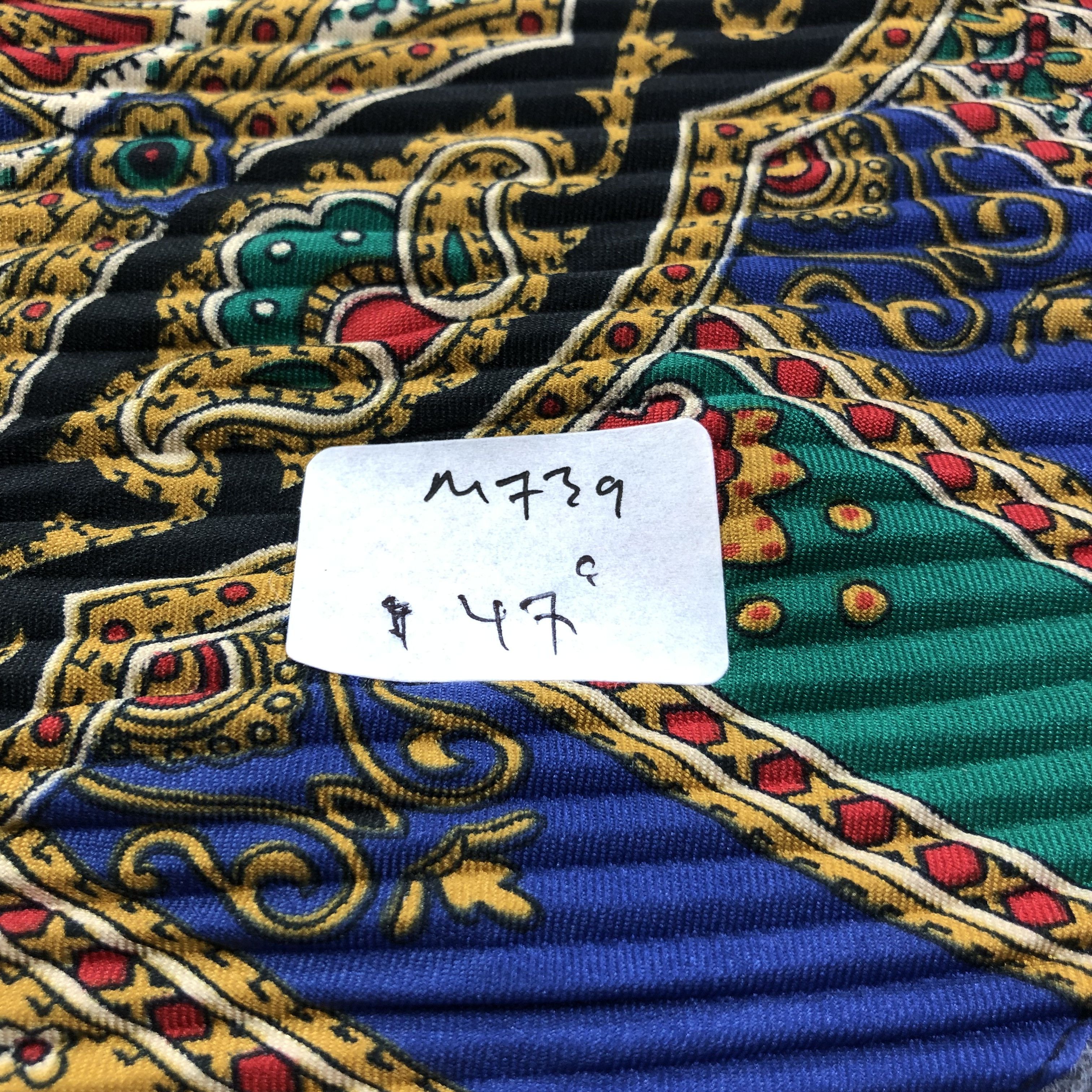 Vintage Luxury Design made in Italy Pleated Scarf M739 Size ONE SIZE - 5 Thumbnail