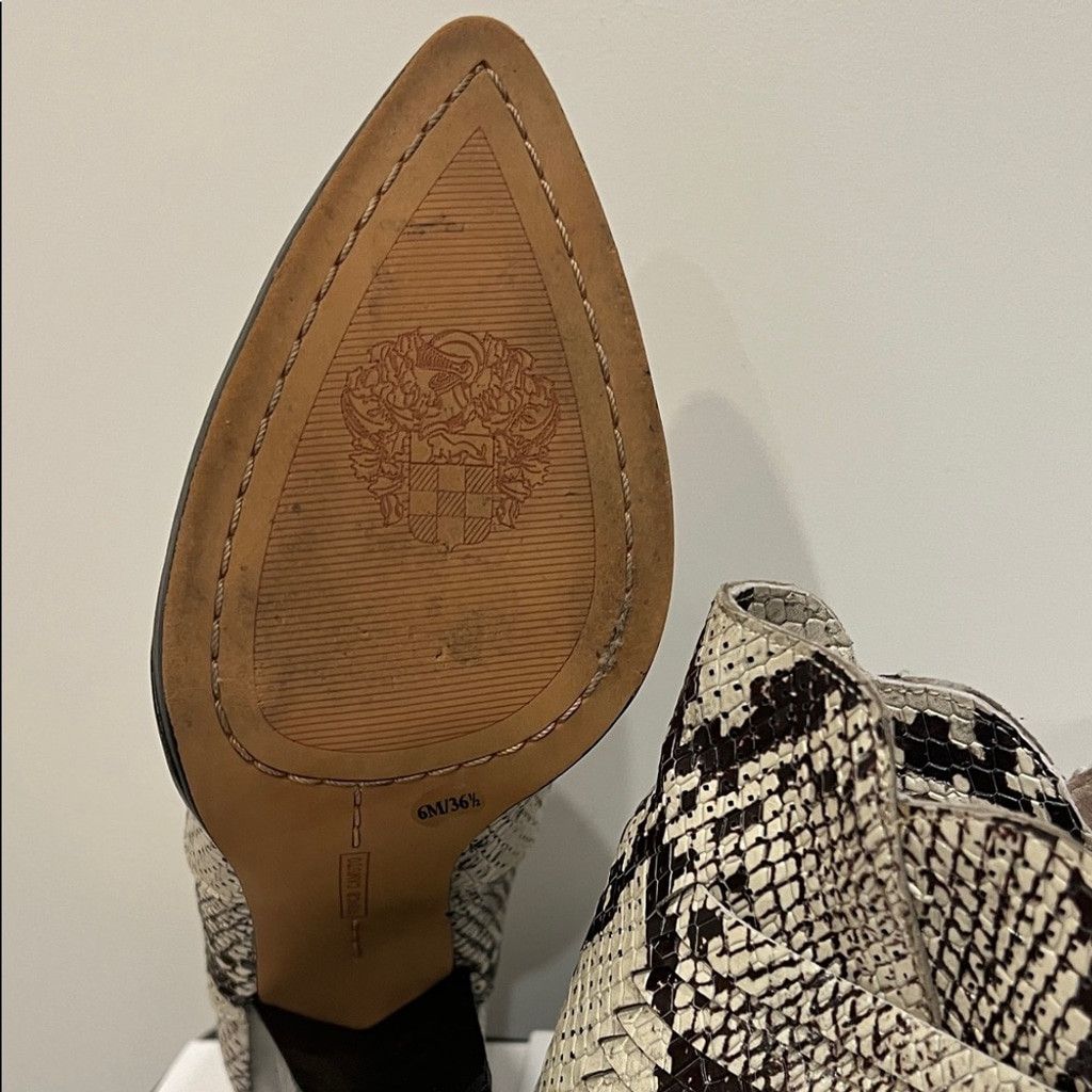 Vince Camuto Vince Camuto Black and Cream Snakeskin Heeled Boots Size US 6 / IT 36 - 4 Thumbnail