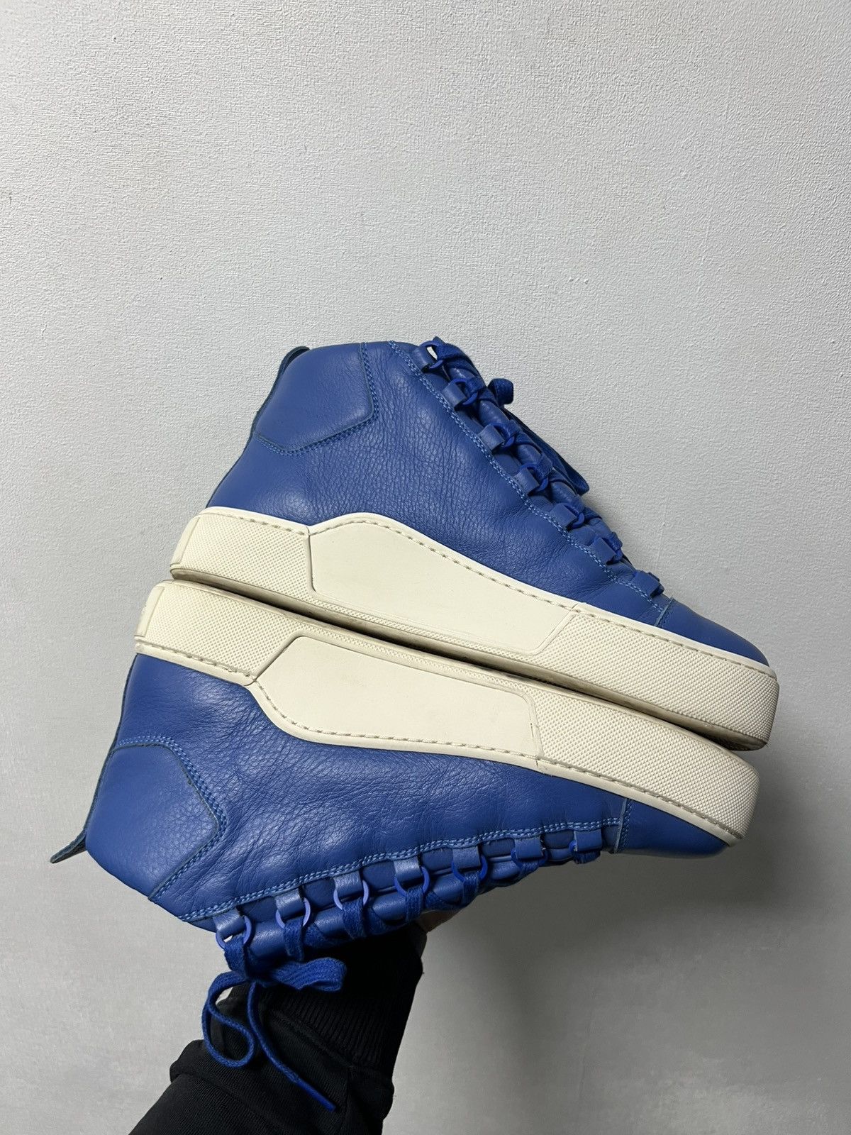 Balenciaga Balenciaga Arena Blue/White Leather High Tops Size 7 40 Size US 7 / EU 40 - 9 Thumbnail