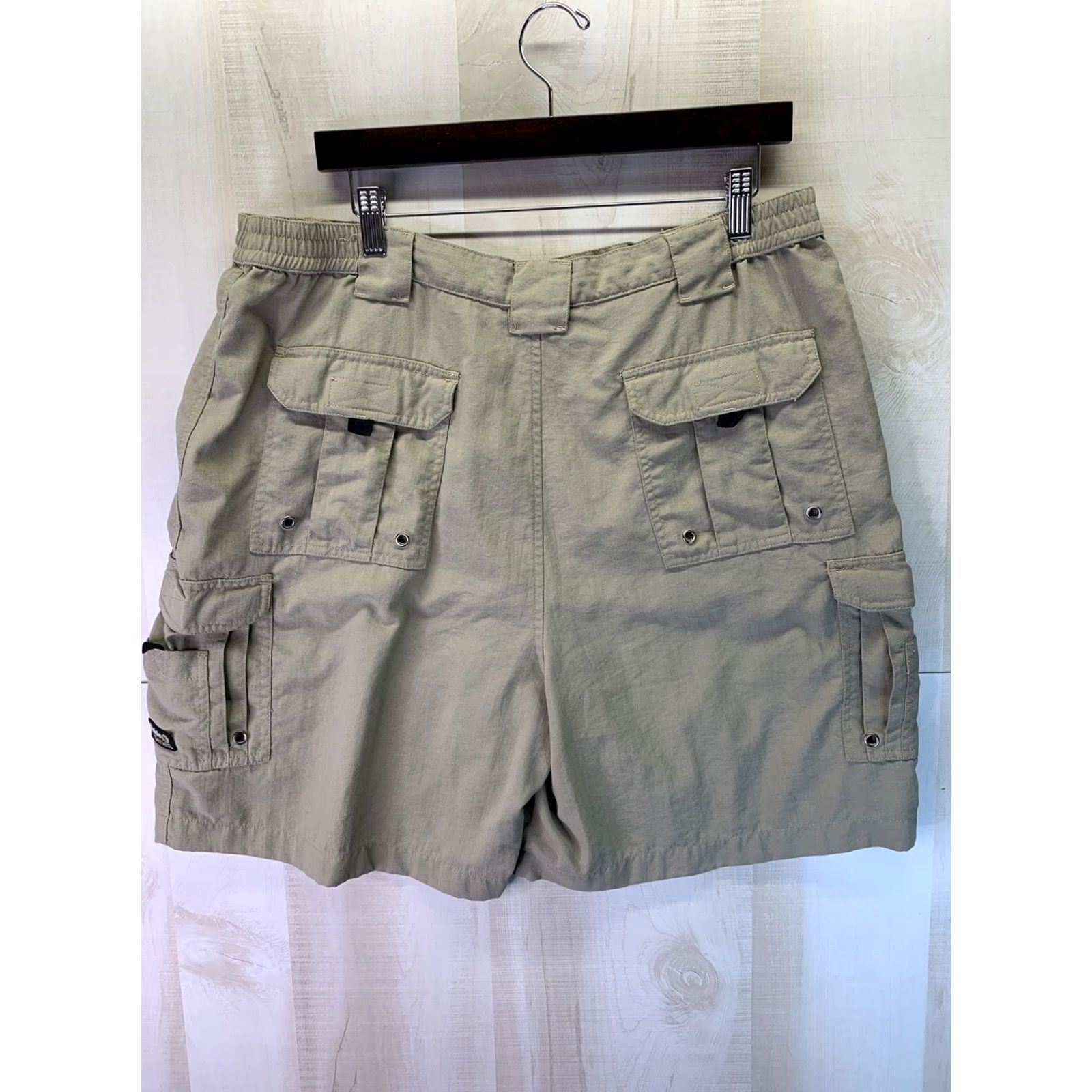 Vintage Guide Series Mens SZ 42 Nylon Cargo Shorts Tan 42 Inseam Khaki Fishing Hiking Travel Cargo Pocket 3408 Mens Size US 42 / EU 58 - 6 Thumbnail