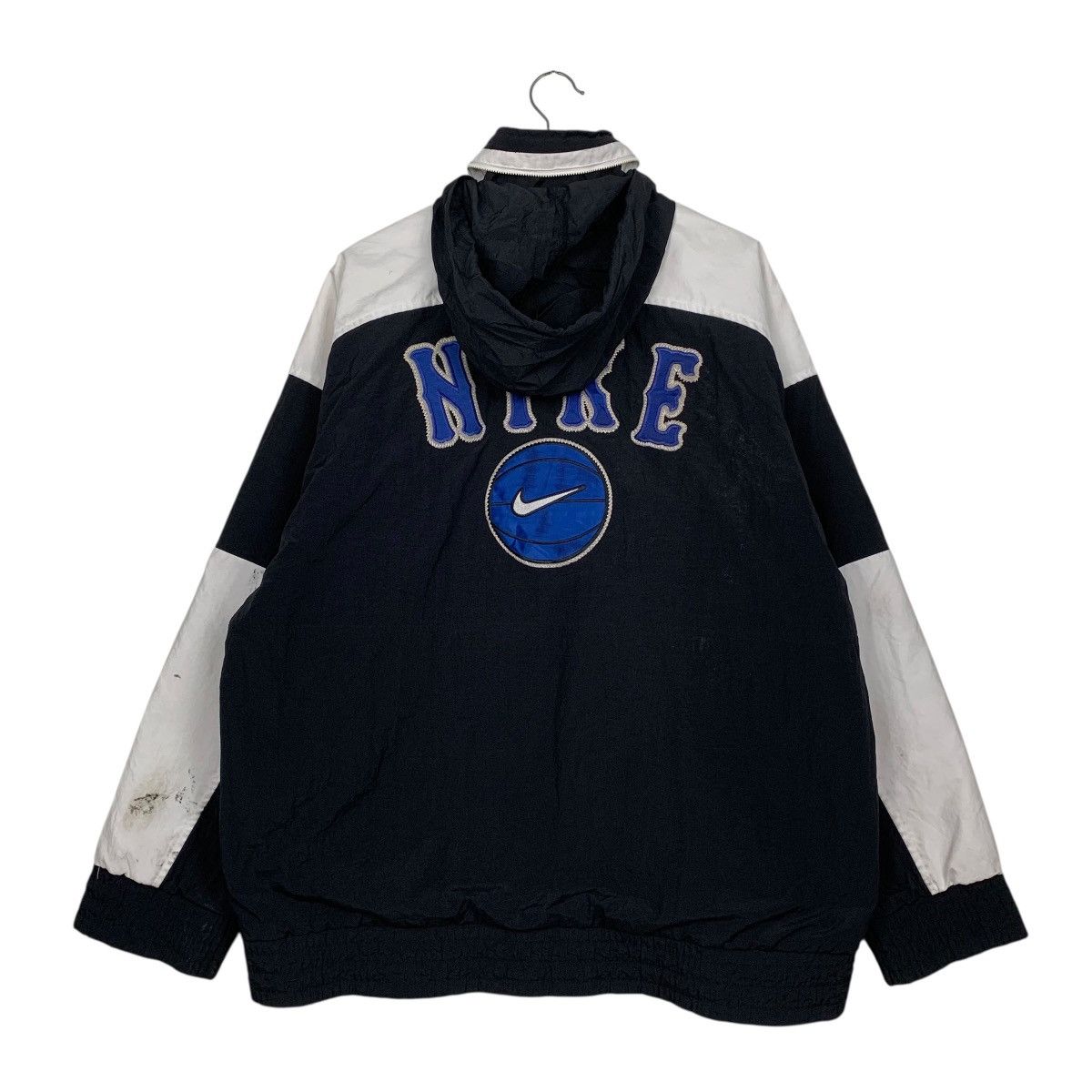 Nike Vintage Nike Basketball Jacket Size US XL / EU 56 / 4 - 9 Thumbnail