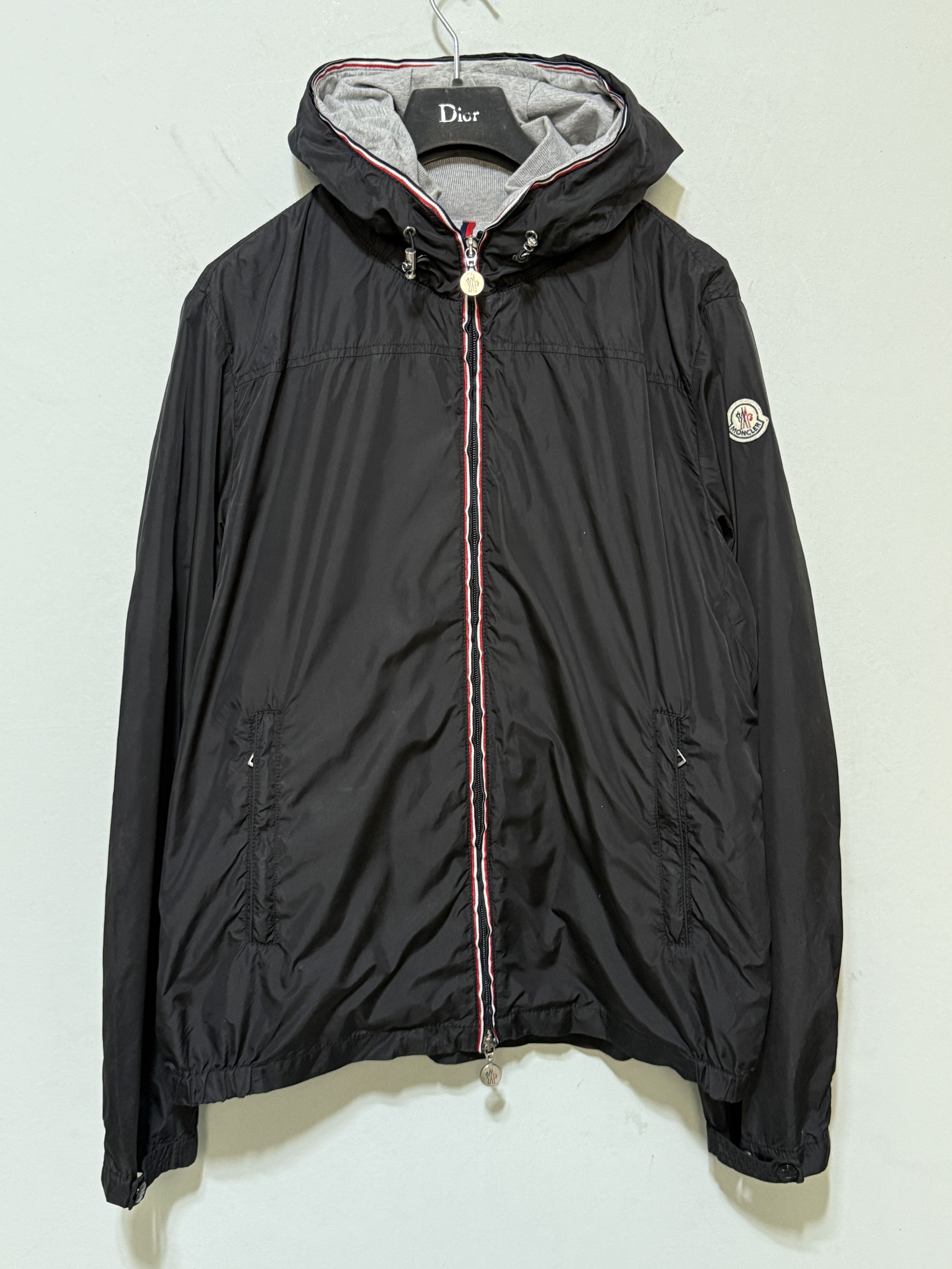 Moncler Moncler light jacket hooded URVILLE GIUBBOTTO Size US L / EU 52-54 / 3 - 3 Thumbnail