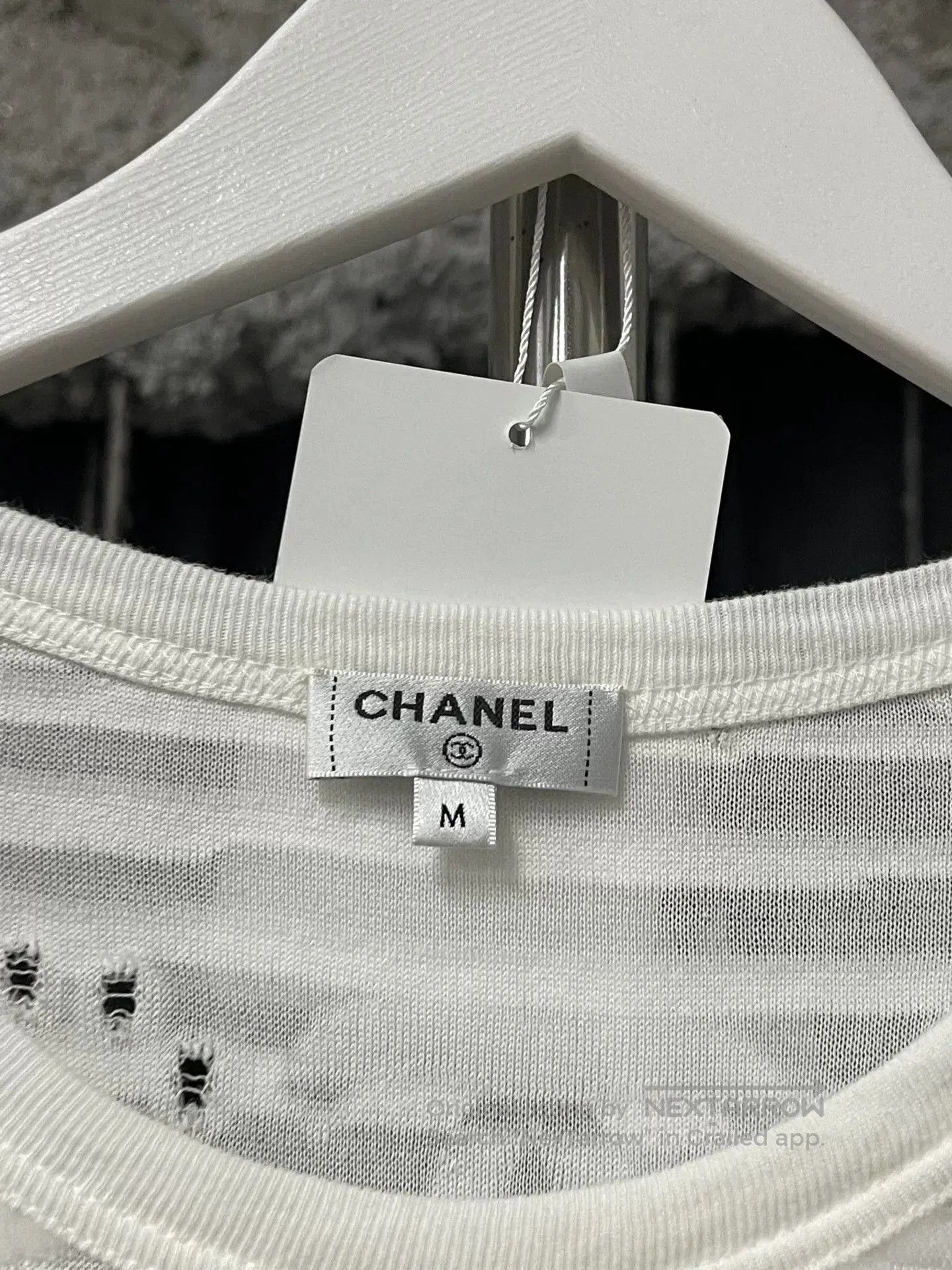 Chanel Chanel White Cutout Logo Short Sleeve. Size US M / EU 48-50 / 2 - 6 Thumbnail