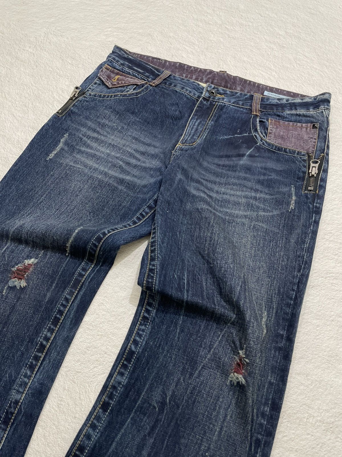 Japanese Brand 2000s Semantic Flare Raw Denim Ripped Baggy Jeans Y2K Size US 36 / EU 52 - 2 Thumbnail