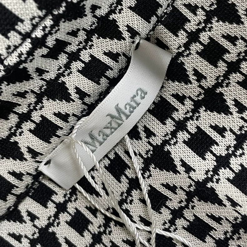 Max Mara Max Mara Full-print single-breasted hoodless jacket Size L / US 10 / IT 46 - 5 Thumbnail
