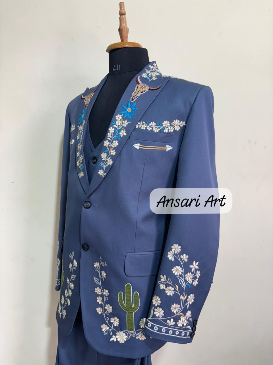 Other Men 3PC Customized floral, cactus embroidery western outfit Size 44L - 3 Thumbnail