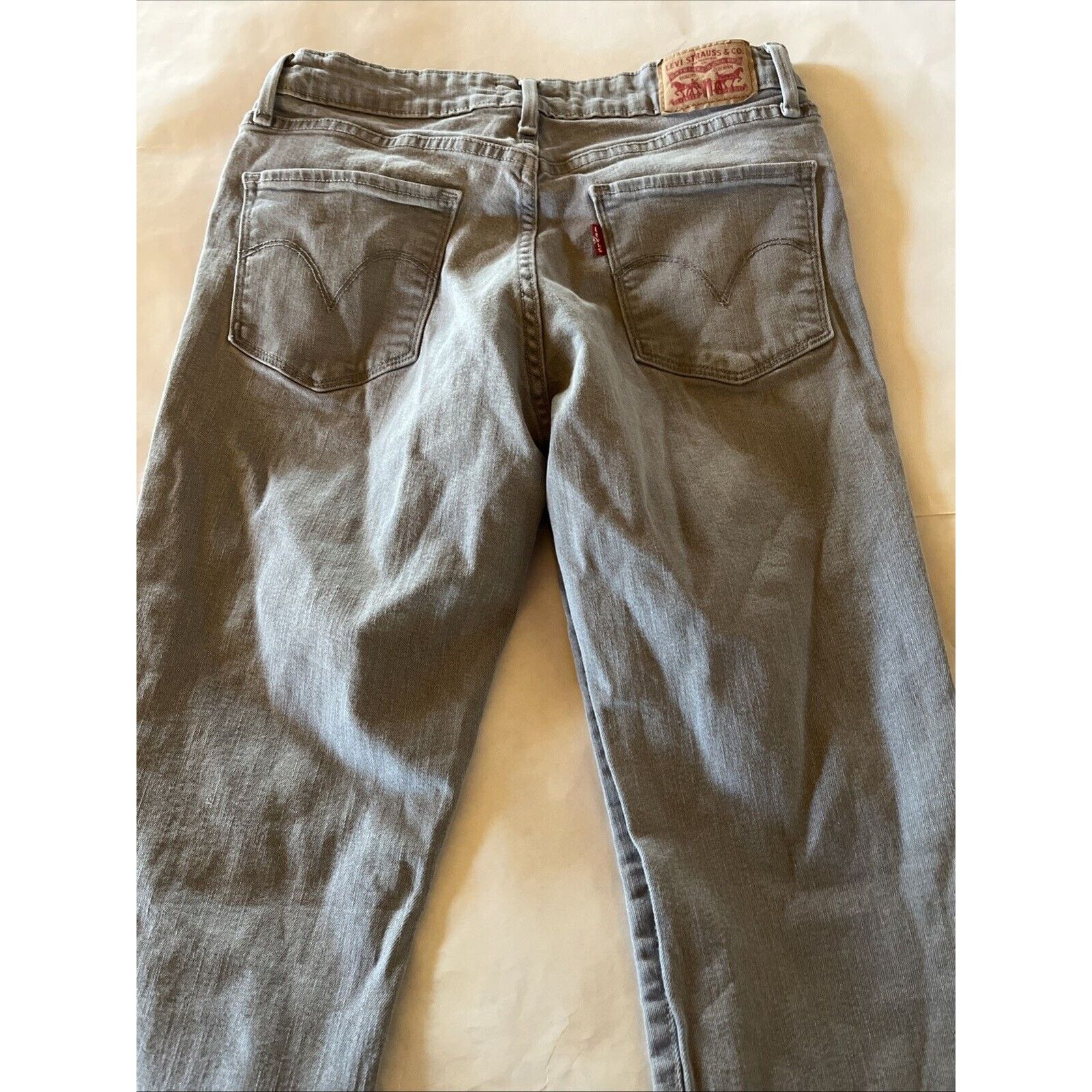 Levi's Levi’s Skinny Jeans Women’s 28x31 Gray Mid Rise Stretch Size 28" / US 6 / IT 42 - 14 Thumbnail