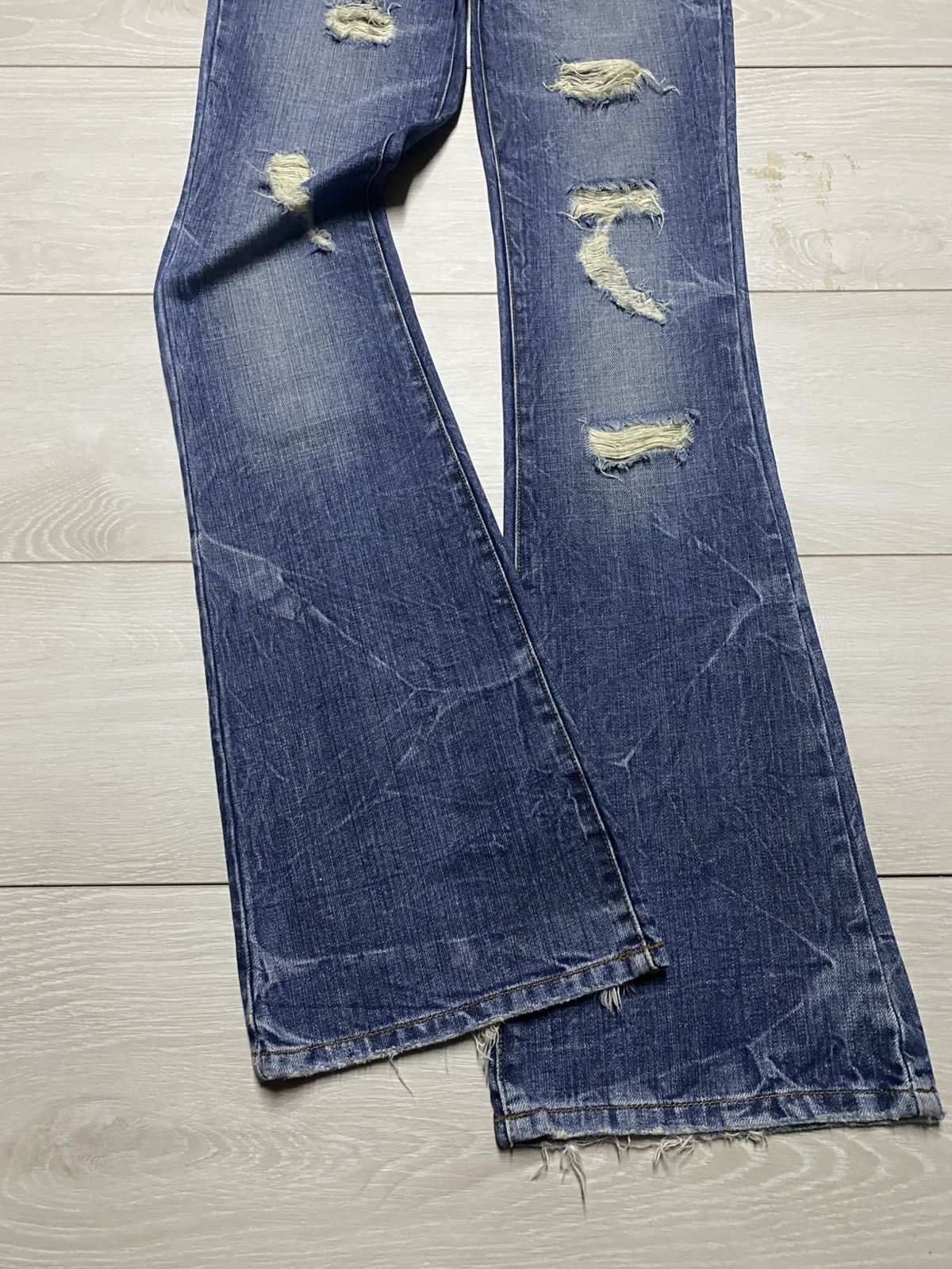 Tornado Mart Woman Layla Jean & Co Studded Y2K Flare Denim Size US 27 - 5 Thumbnail