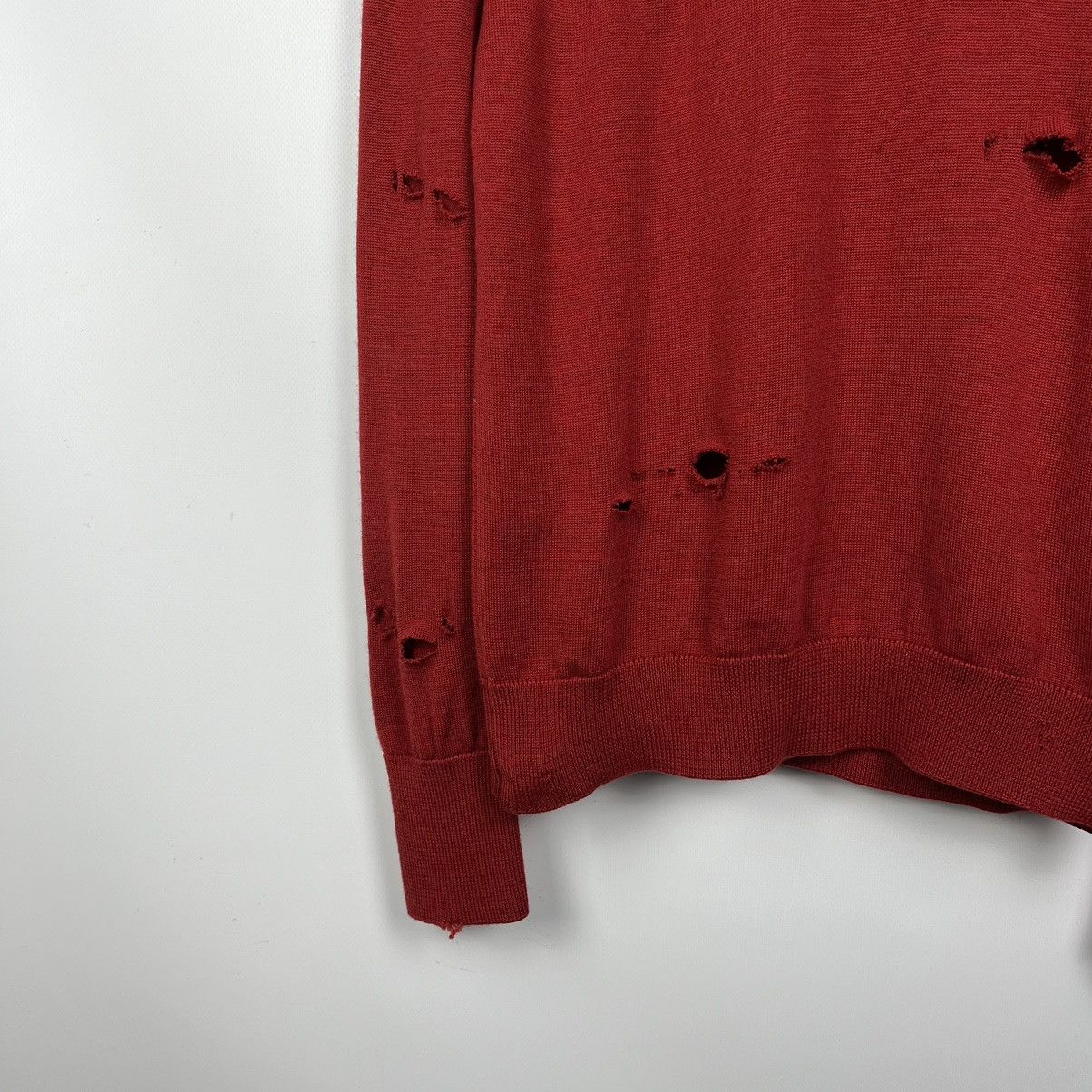 Vivienne Westwood Vivienne Westwood Red Label Distressed Wool Sweater Size L / US 10 / IT 46 - 11 Thumbnail