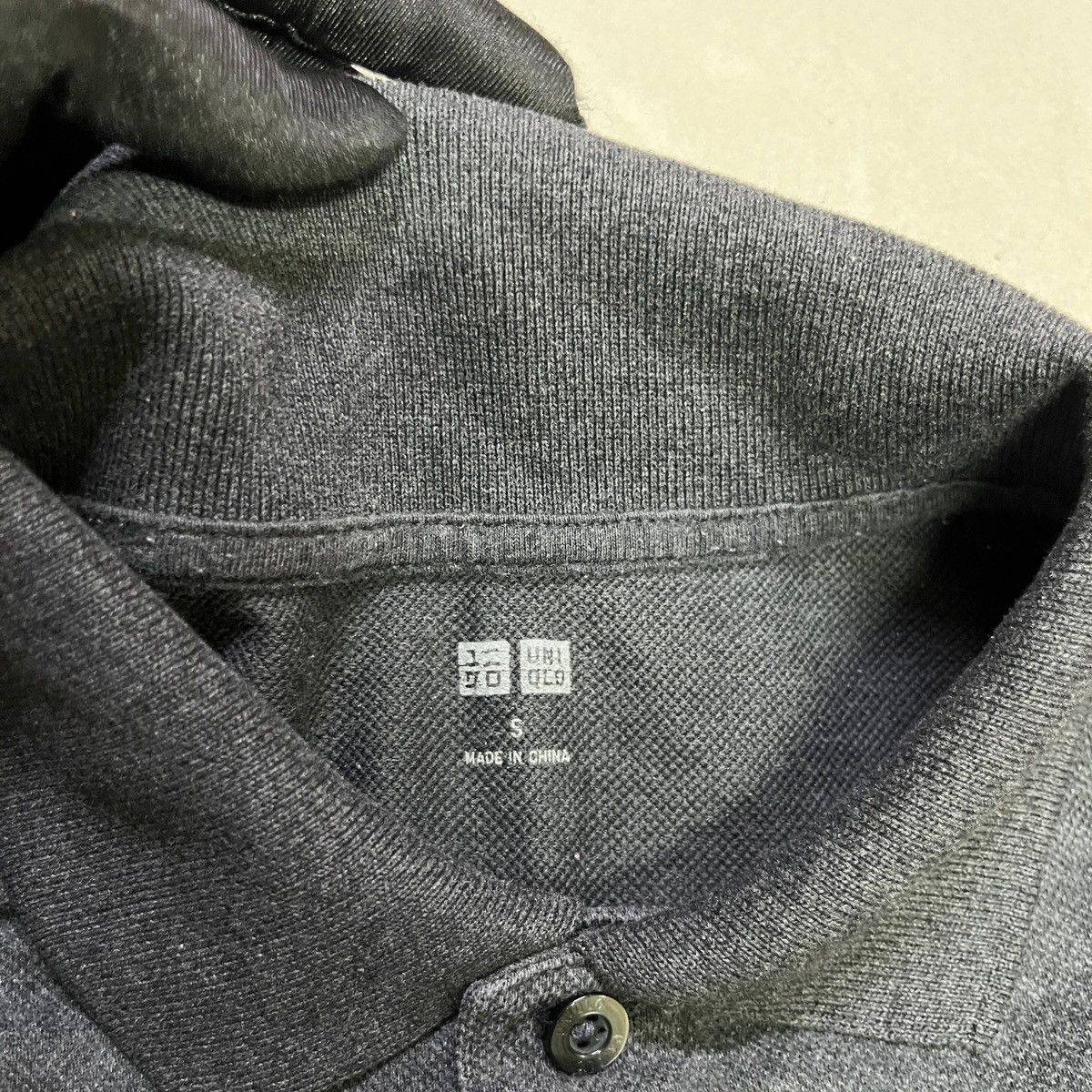 Uniqlo Uniqlo Plain Polo Shirt Size US XS / EU 42 / 0 - 4 Thumbnail