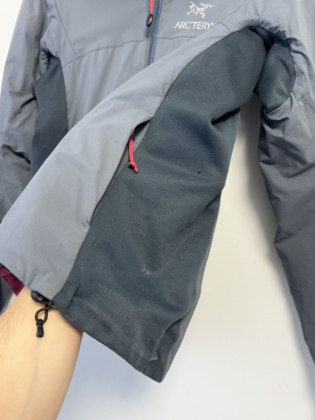 Arc'teryx Arc’teryx Atom Hoodie Women’s Insulated Jacket Size S Size S / US 4 / IT 40 - 12 Thumbnail