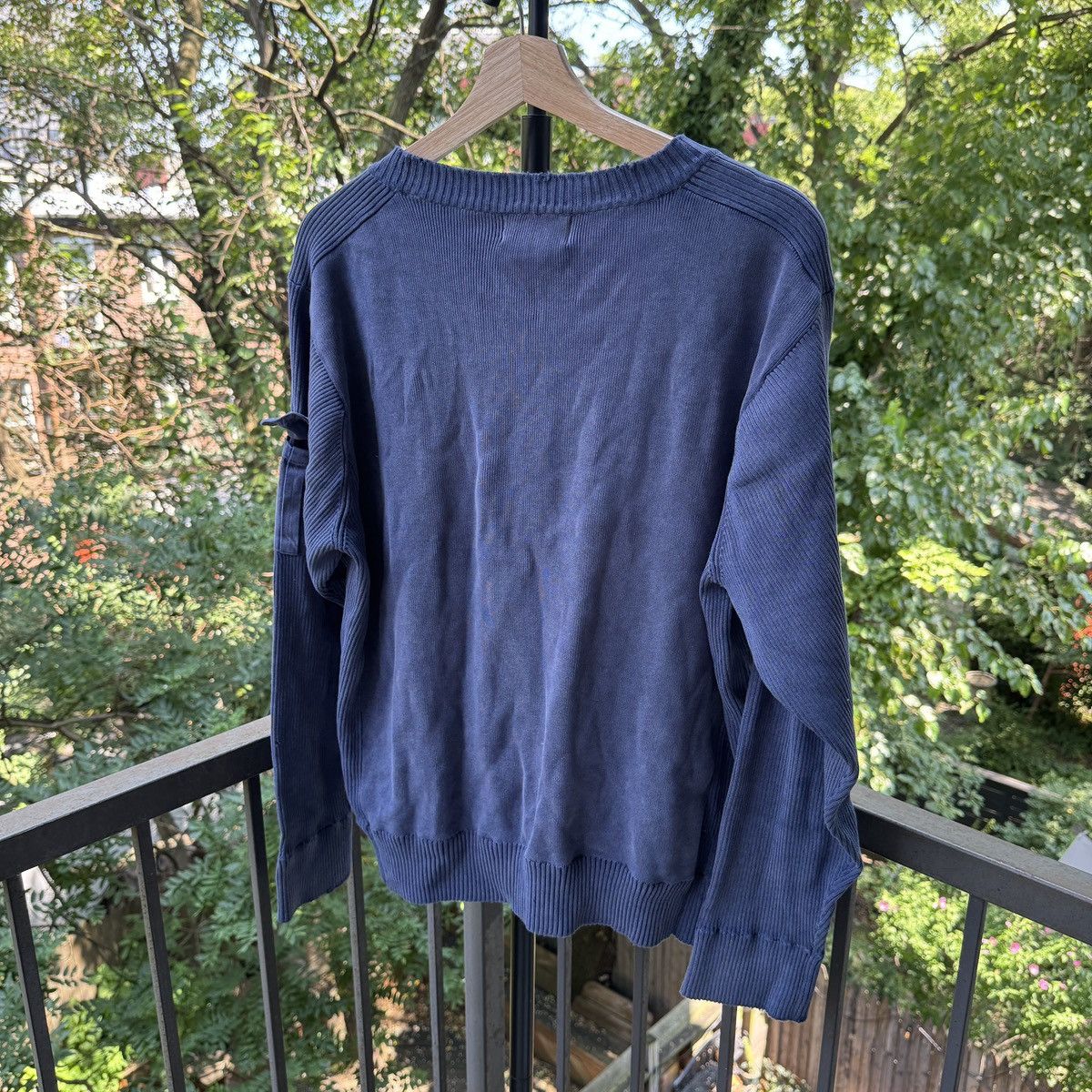 Vintage Thrashed Faded Distressed Levi’s Ribbed Shirt Sweatshirt ERD Size US L / EU 52-54 / 3 - 2 Thumbnail