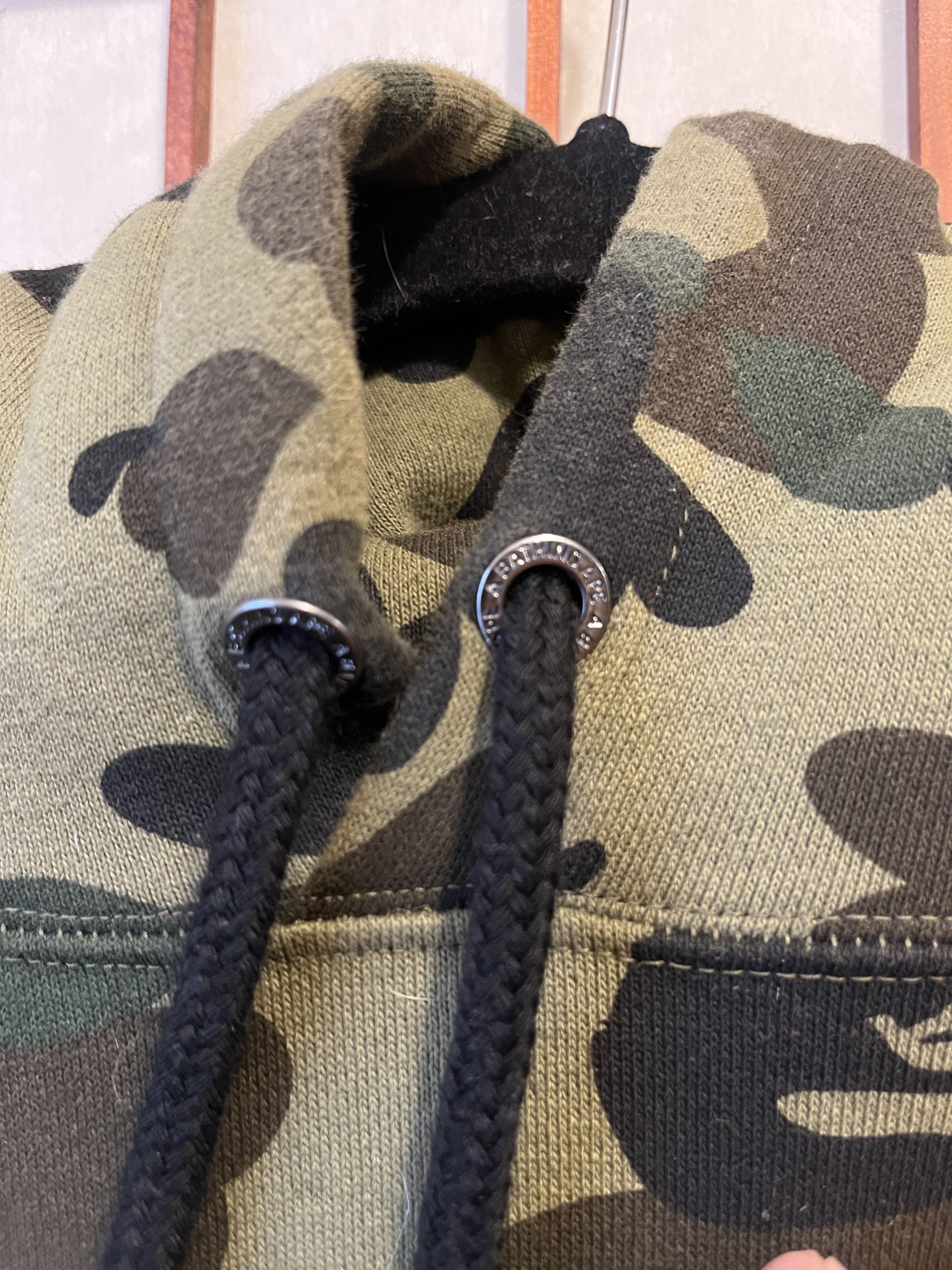 Bape 1st Camo Pullover Hoodie Size US M / EU 48-50 / 2 - 4 Thumbnail