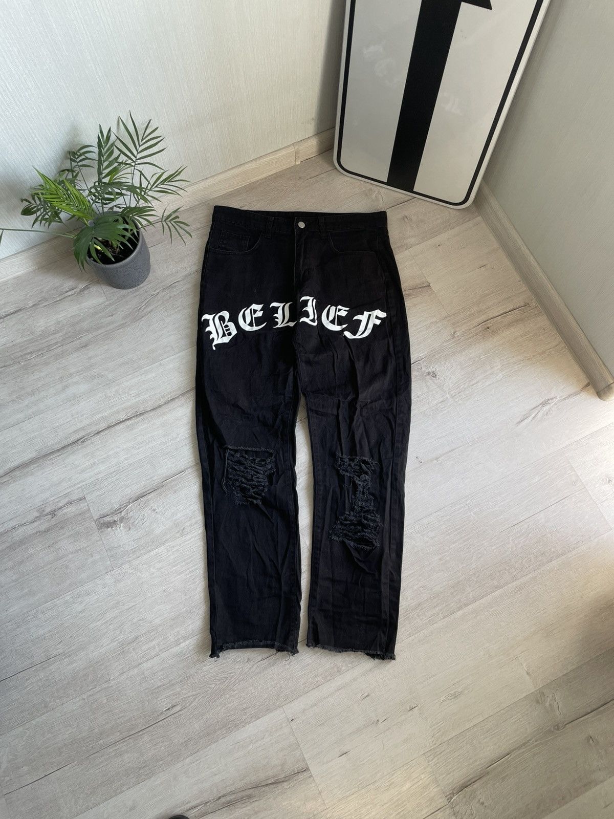 Designer × Vintage Distressed Skinny Jeans With Belief Big Logo Amiri Style Size US 32 / EU 48 - 3 Thumbnail