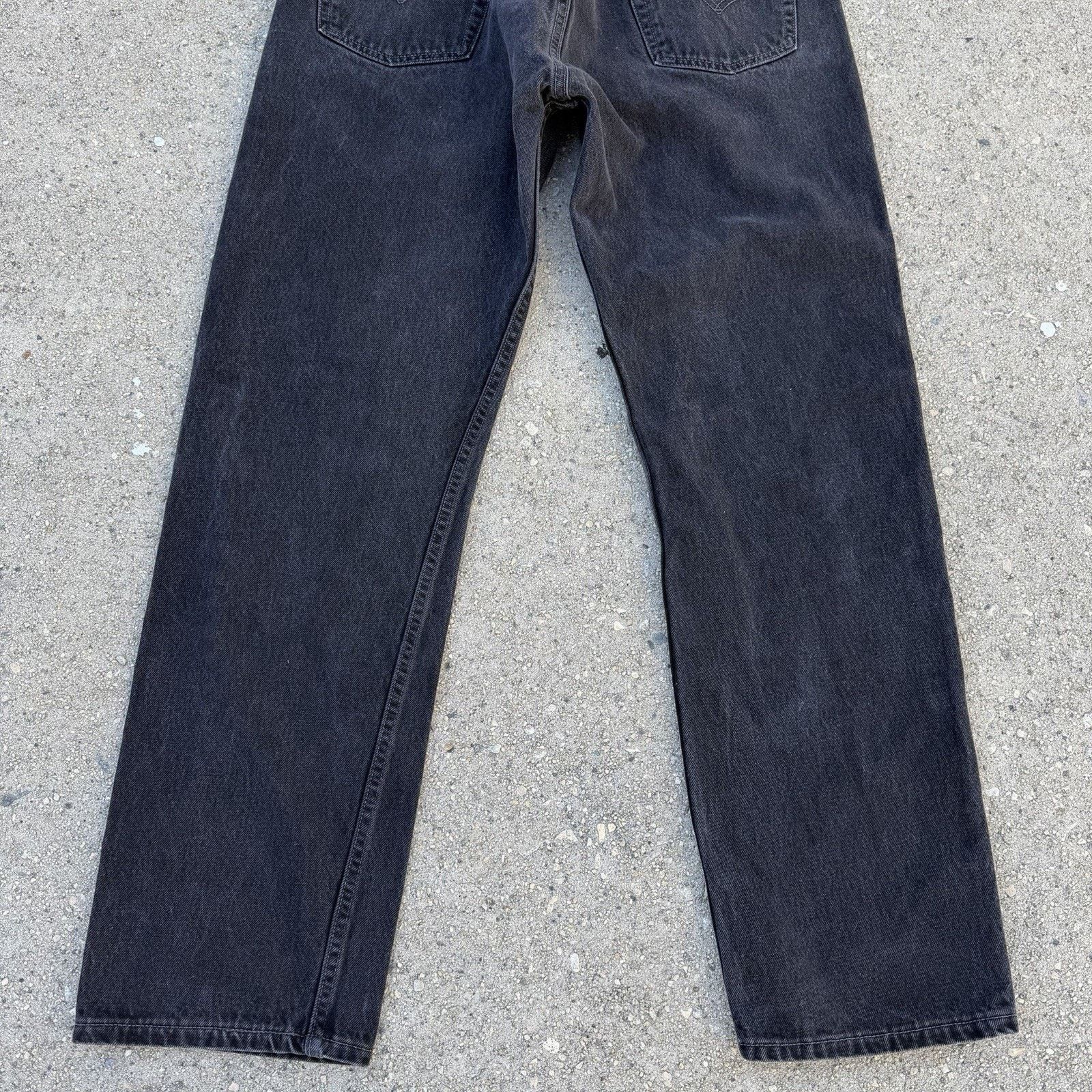 Essentials × Levi's × Vintage Vintage Levis 501 Straight Black Denim Jeans 36x32 Act 34x30 Size US 36 / EU 52 - 6 Thumbnail