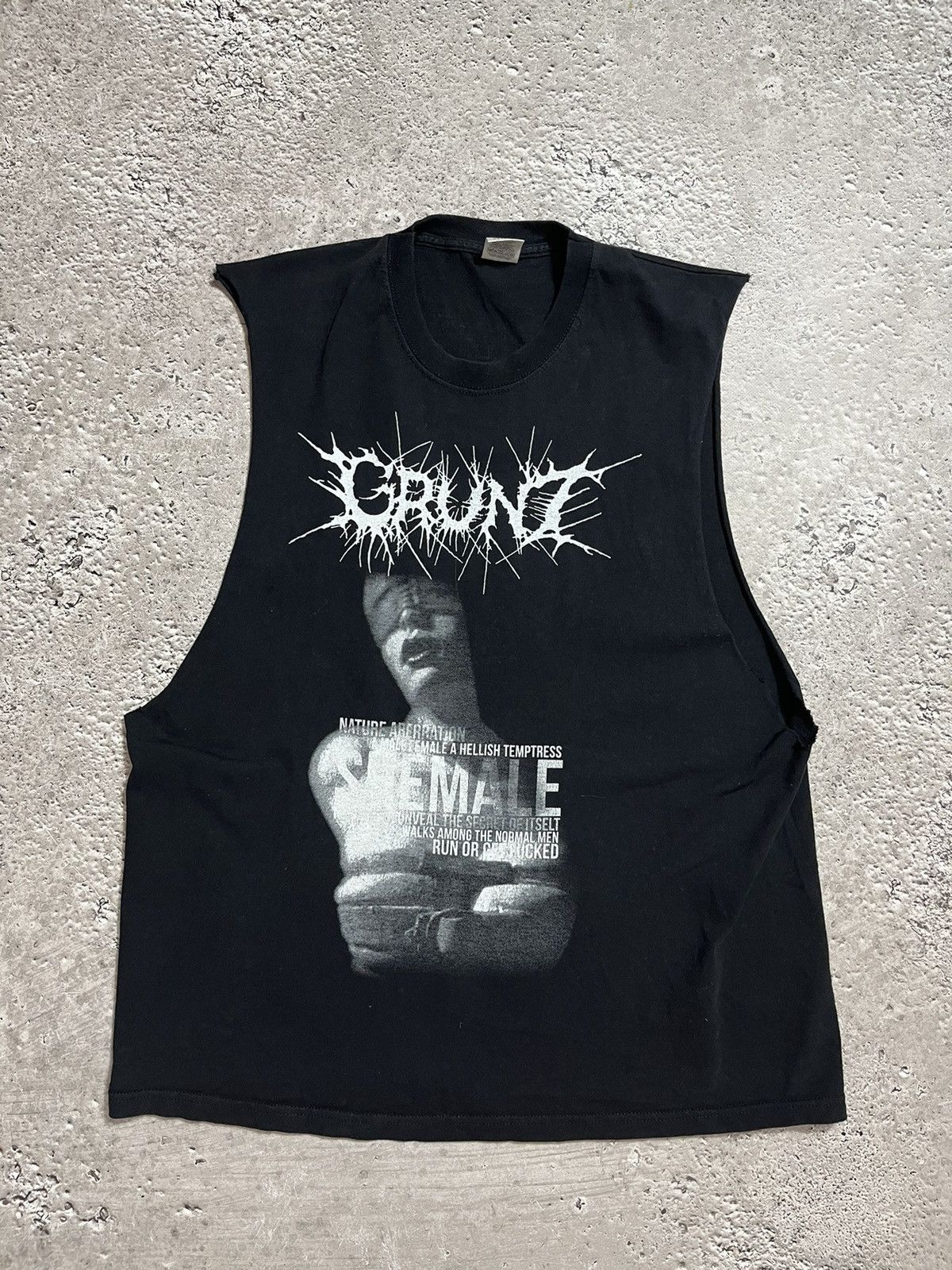 Band Tees Grunt Grind sleeveless tank top Size US XL / EU 56 / 4 - 1 Thumbnail