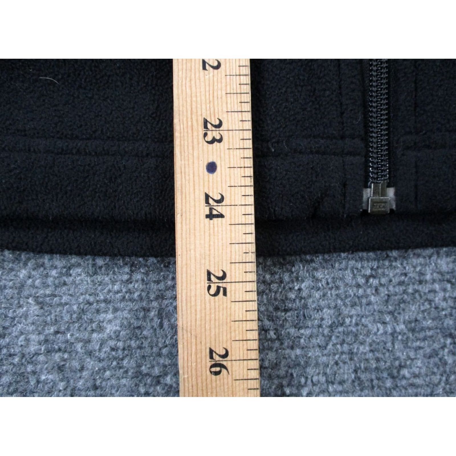Patagonia Patagonia Jacket Womens S Black Lightweight Fleece Outdoor Hiking Windbreaker Zip Full Zip Casual Men/Women Size S / US 4 / IT 40 - 4 Thumbnail