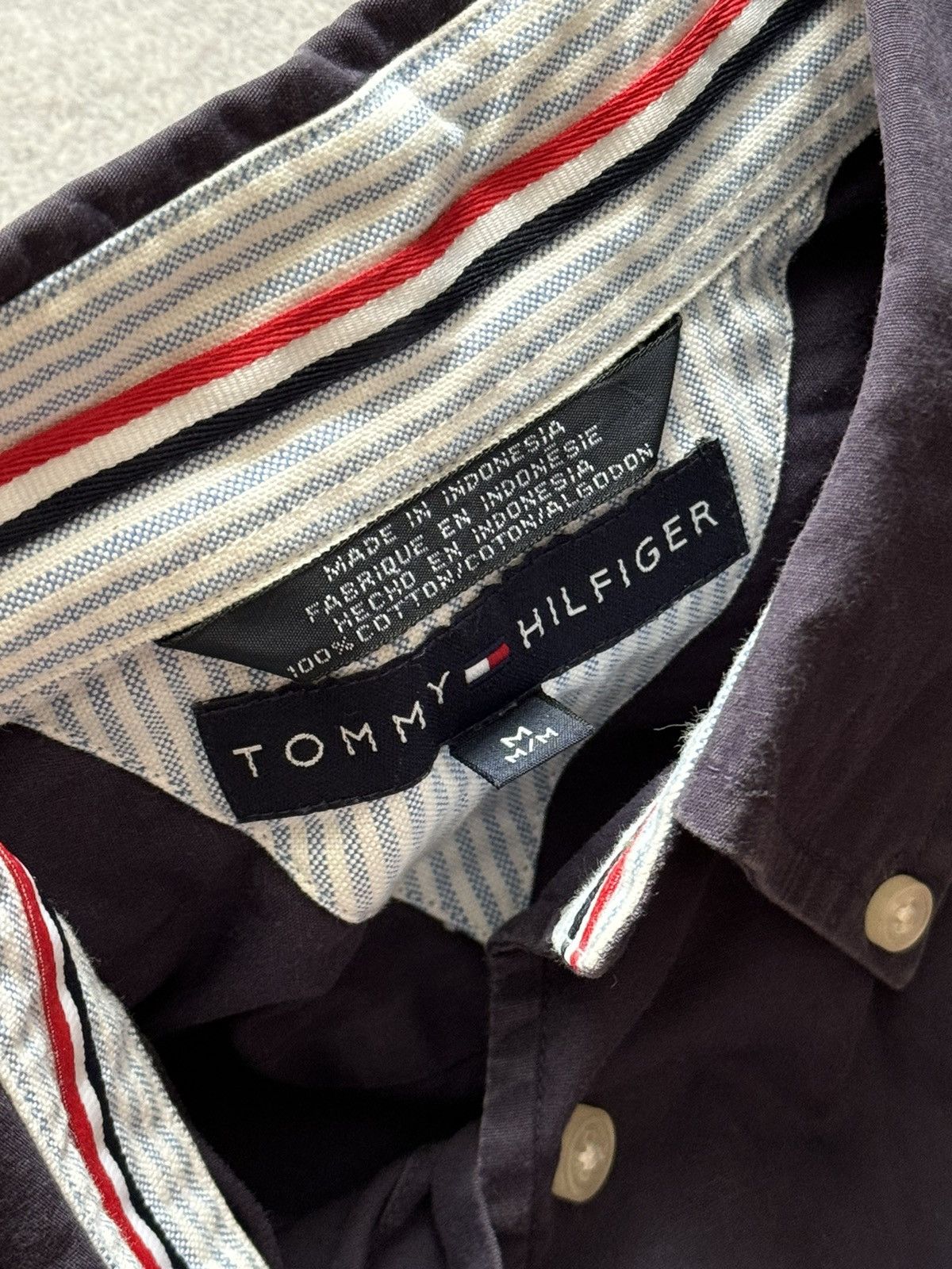 Tommy Hilfiger × Vintage Tommy Hilfiger M vintage big logo shirt button up polo tee Size US M / EU 48-50 / 2 - 11 Thumbnail