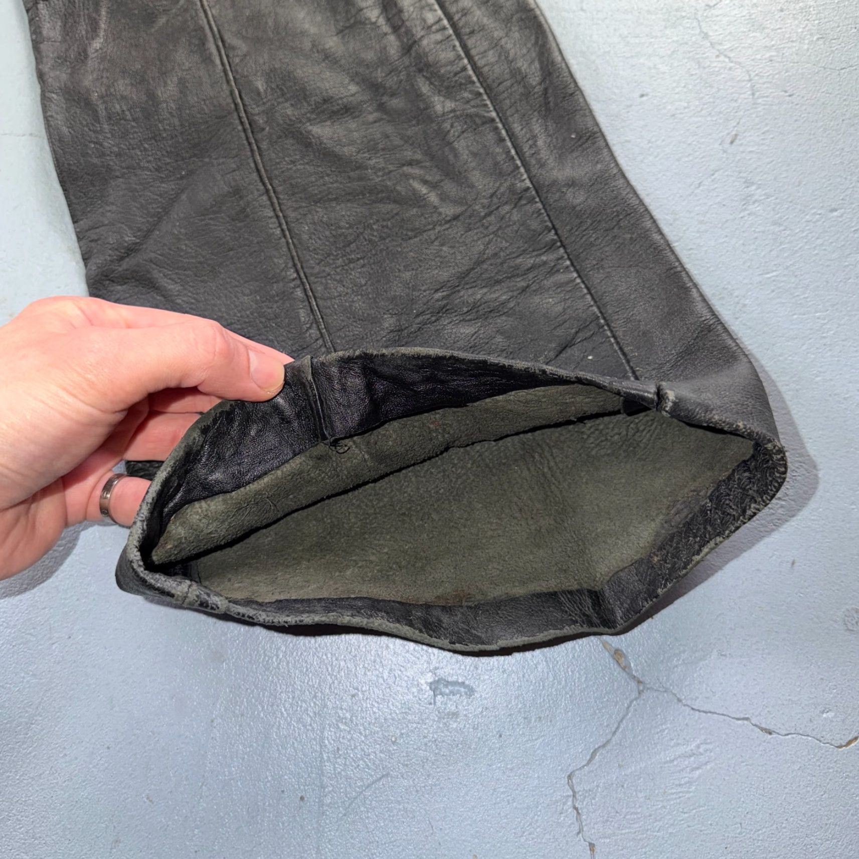 Vintage VTG Black Leather Motorcycle Pants 31x31 Rockabilly 50s 60s Buco 1960s Mens Size US 31 - 5 Thumbnail