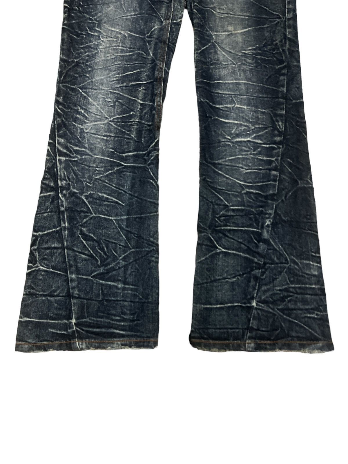 FLARED🔥NYLAUS DISTRESSED DENIM PANT