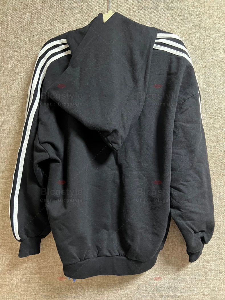 Balenciaga Balenciaga Embroidered Logo Zip-up Hooded Sweatshirt Jacke Size US M / EU 48-50 / 2 - 2 Thumbnail