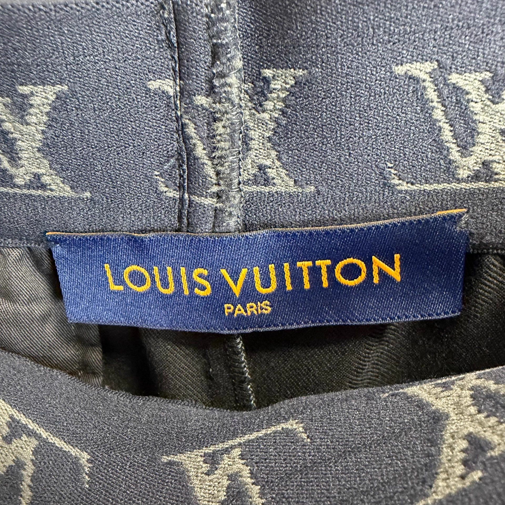 Louis Vuitton LV SS22 Wool Relaxed Mid-Waist Men's Black 44 New Size US 28 / EU 44 - 4 Thumbnail