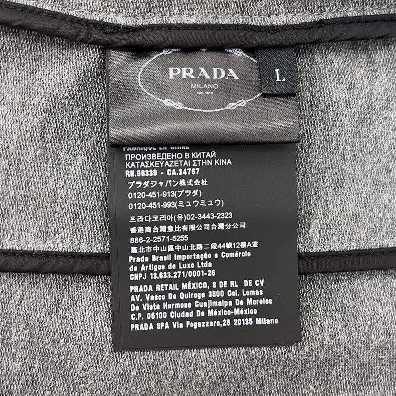 Prada Prada Gray and white-edged sweatshirt zipper cardigan jacke Size US L / EU 52-54 / 3 - 7 Thumbnail
