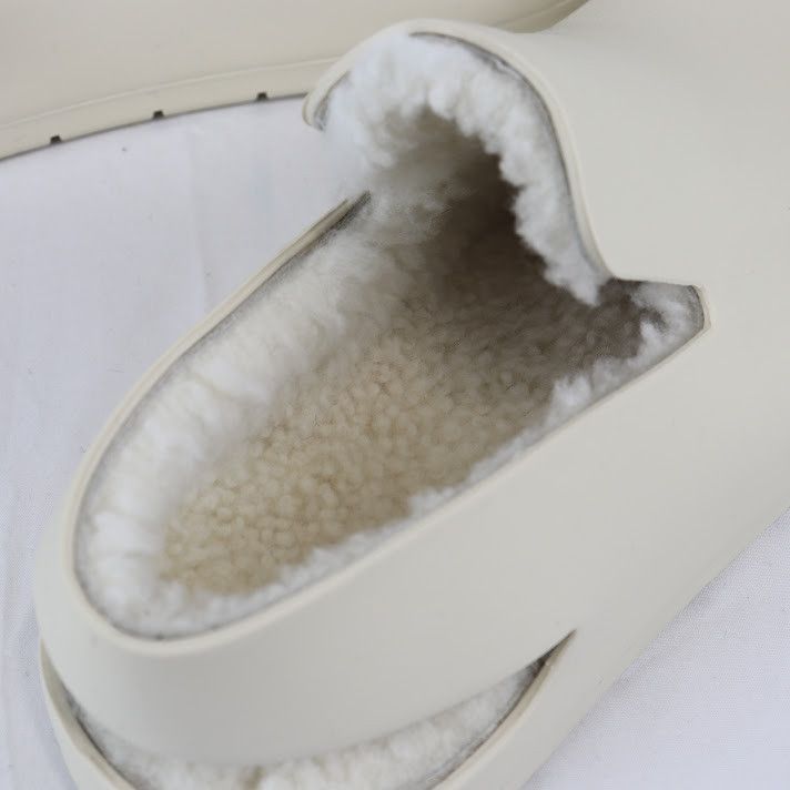 Bottega Veneta o1rshd1 Cozy Matt Rubber Puddle Sandal in Sea Salt Size US 13 / EU 46 - 7 Thumbnail
