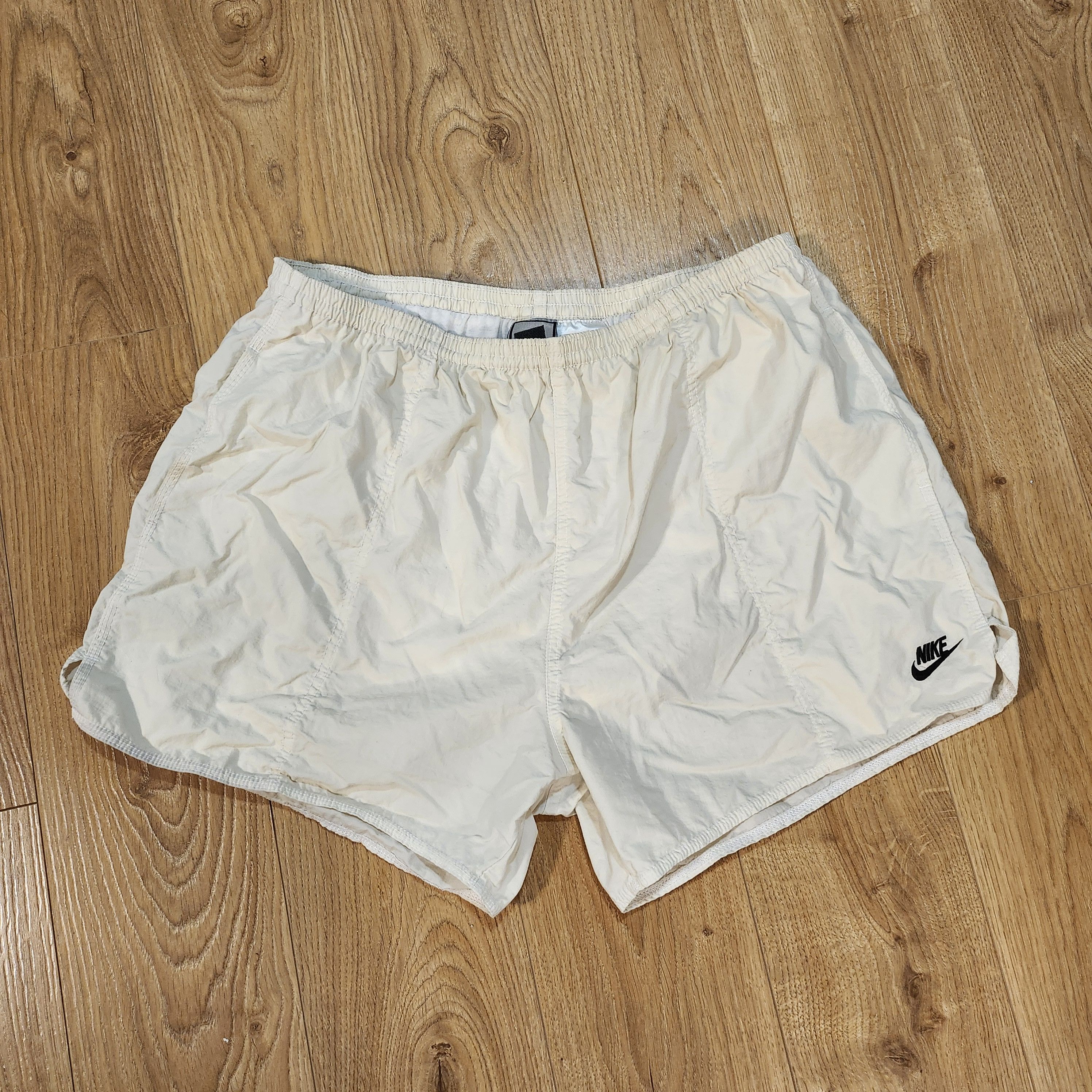 Nike × Vintage 90s embroidery Nike logo shorts Size US 38 / EU 54 - 1 Thumbnail