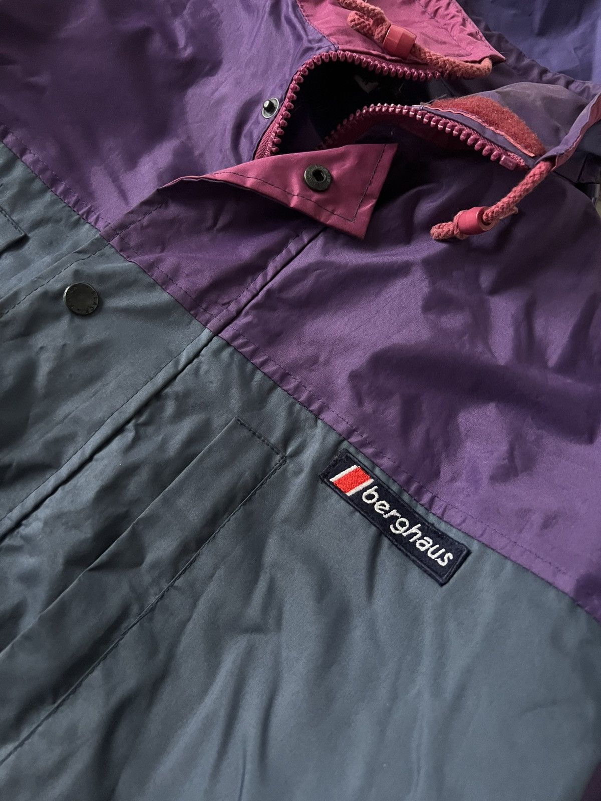 Berghaus Vintage Berghaus 00s Waterproof Regular Gorpcore Jacket Size US XL / EU 56 / 4 - 9 Thumbnail