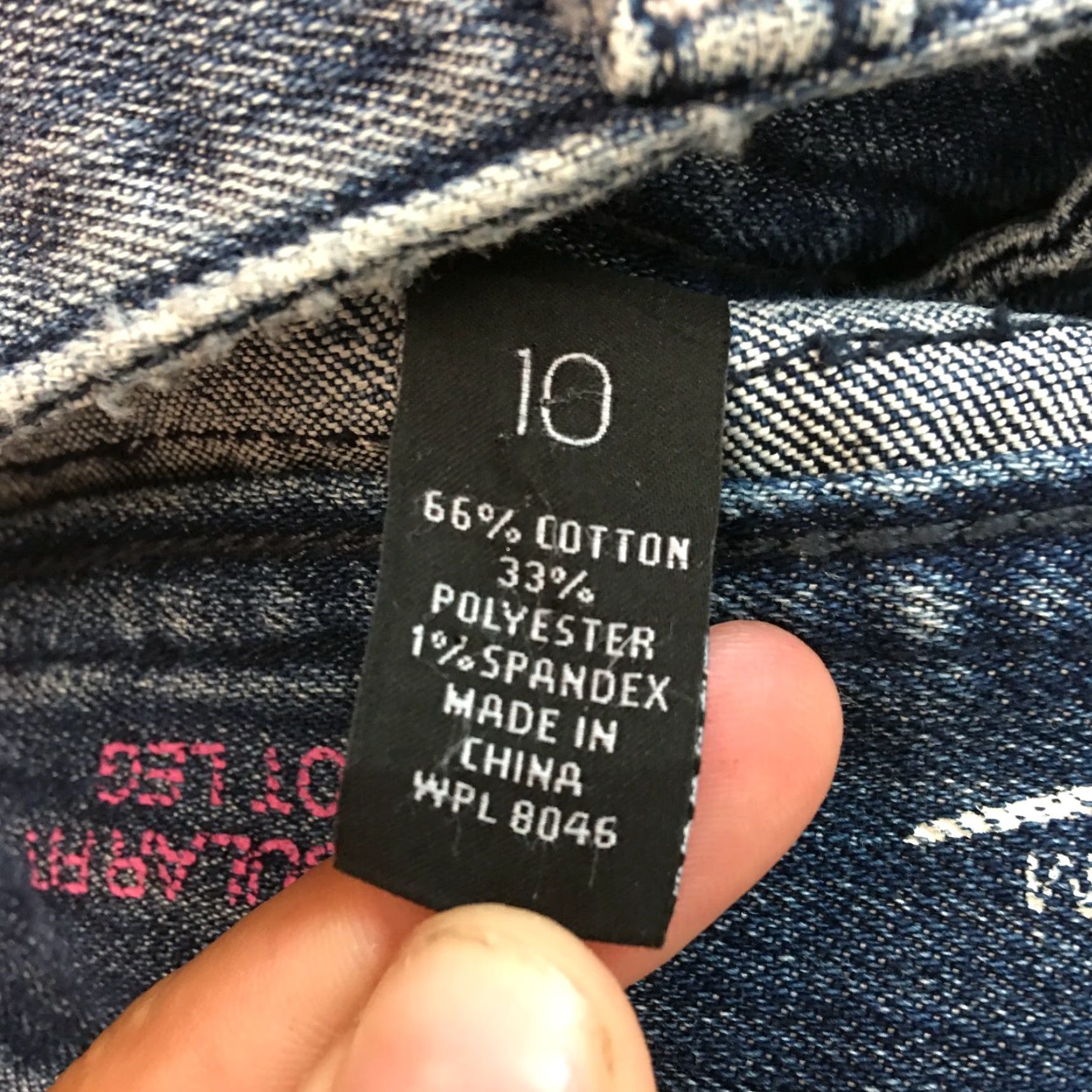 Vintage INC International Concepts Boot Leg Jeans Womens 32x29 Blue Denim 10 Regular Boot Leg 5-Pocket Design ZipButton BeltLoops Dark Wash Distressed No N/A Size 32" / US 10 / IT 46 - 6 Thumbnail