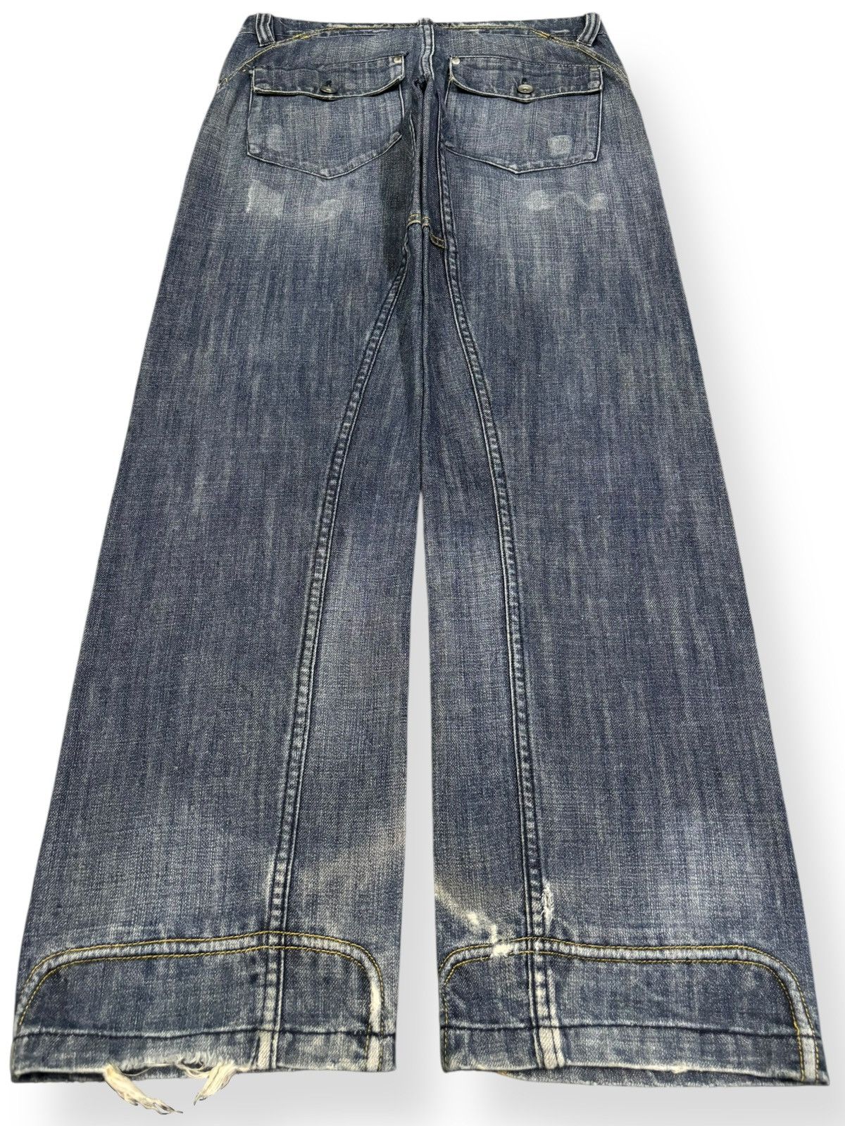 Beauty Beast Vintage Japanese Brand Clawmark Faded Loose Fit Ripped Jeans Size US 32 / EU 48 - 2 Thumbnail