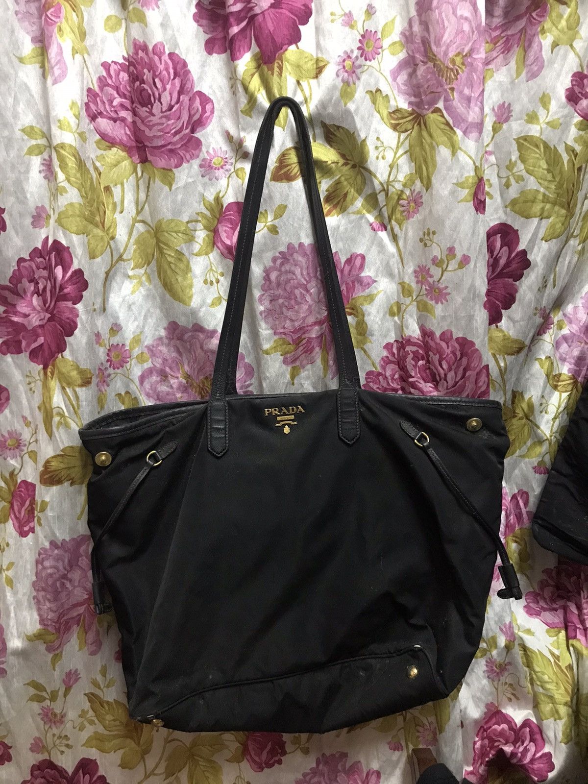 Prada Authentic Prada Black Tote Bag Size ONE SIZE - 1 Thumbnail