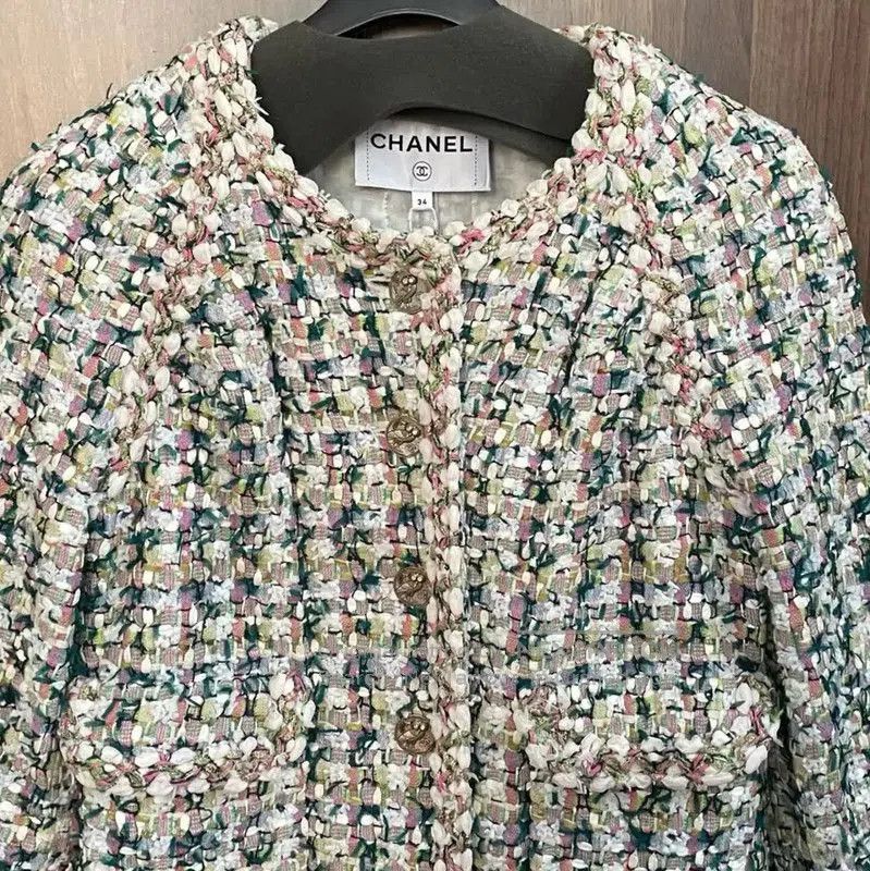 Chanel Chanel Green Women's Jacket Size XS . Size XS / US 0-2 / IT 36-38 - 7 Thumbnail