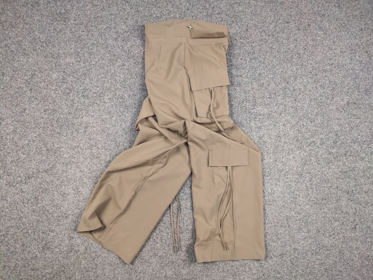 Japanese Brand Vintage 90's Japan Style Baggy Beige Womens Cargo Pants Size 28" / US 6 / IT 42 - 16 Thumbnail